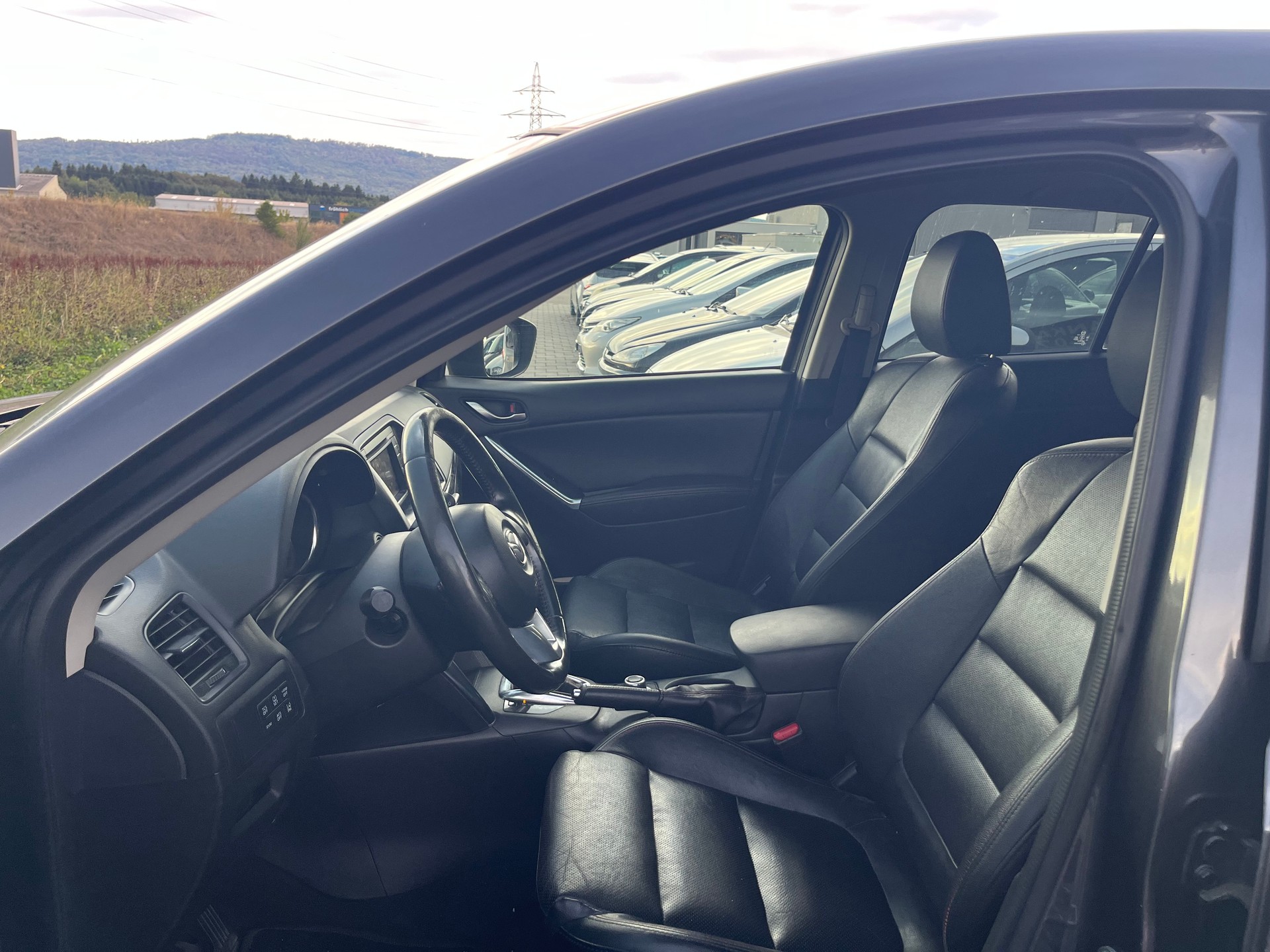 MAZDA CX-5 2.2 D HP Revolution AWD Automatic-image-12