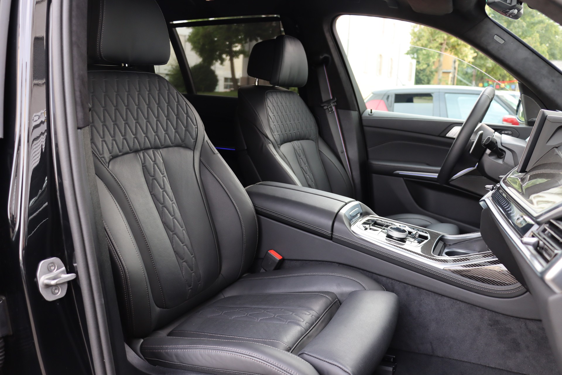 BMW X7 xDrive 48V 40d M Sport Pro Steptronic-image-8