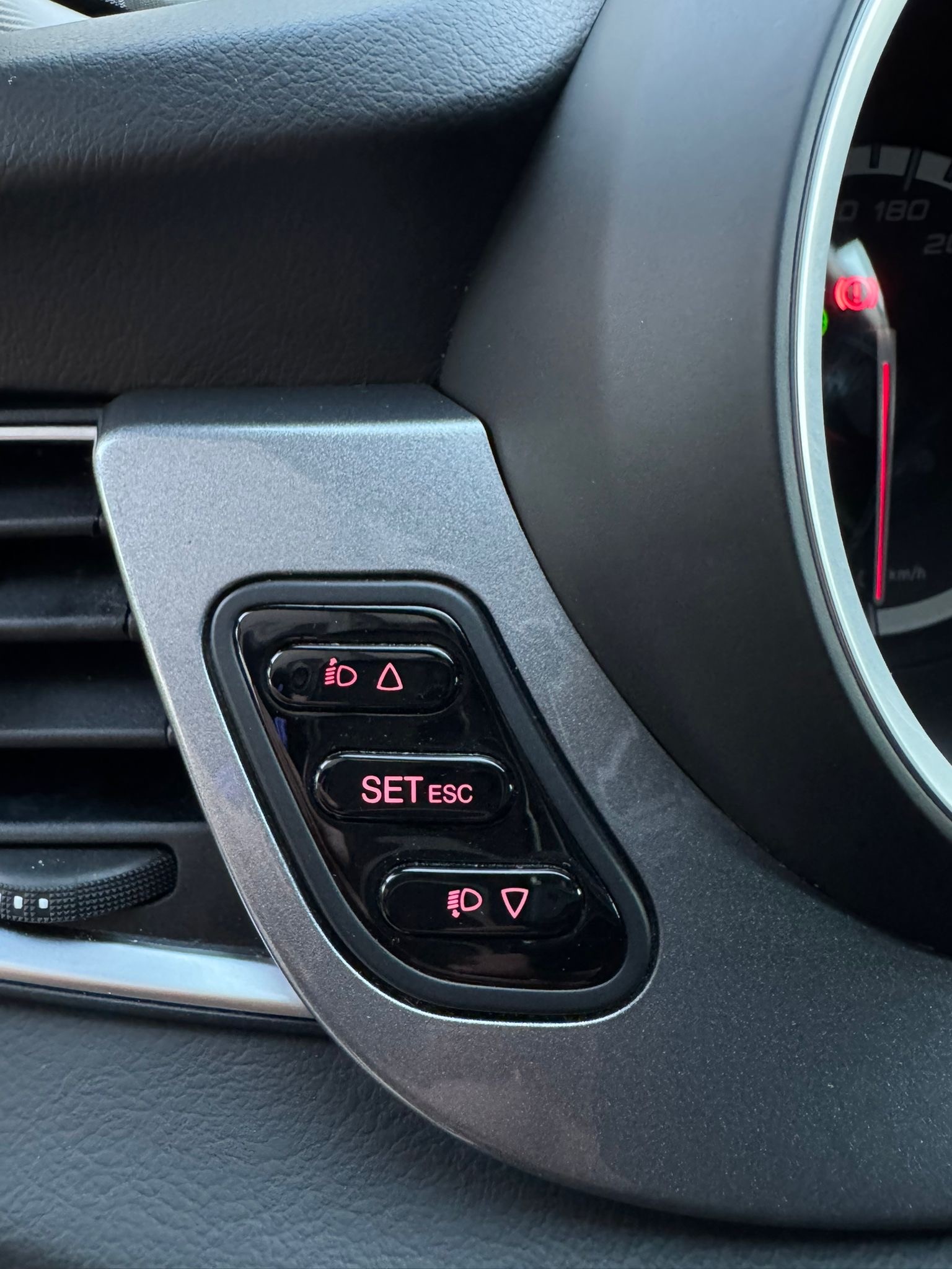 ALFA ROMEO Giulietta 1.4 MultiAir Progression TCT-image-20