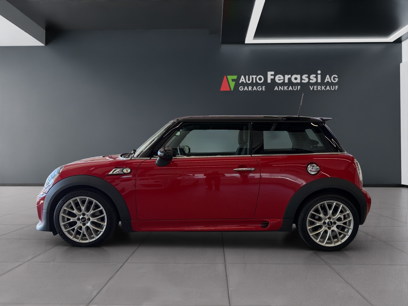 MINI Cooper S John Cooper Works-showroom-element-1
