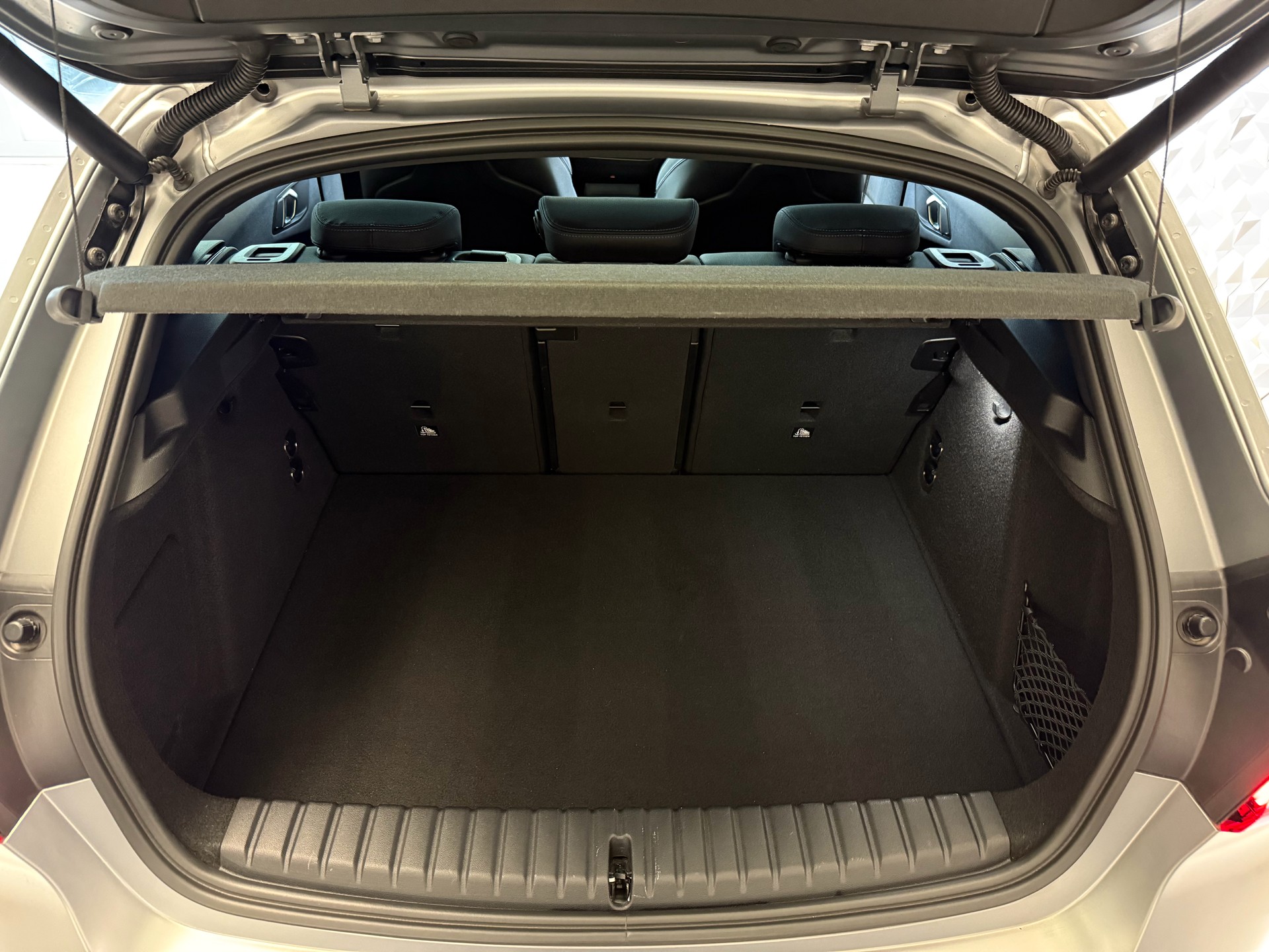 BMW 118i M Sport Steptronic-image-10