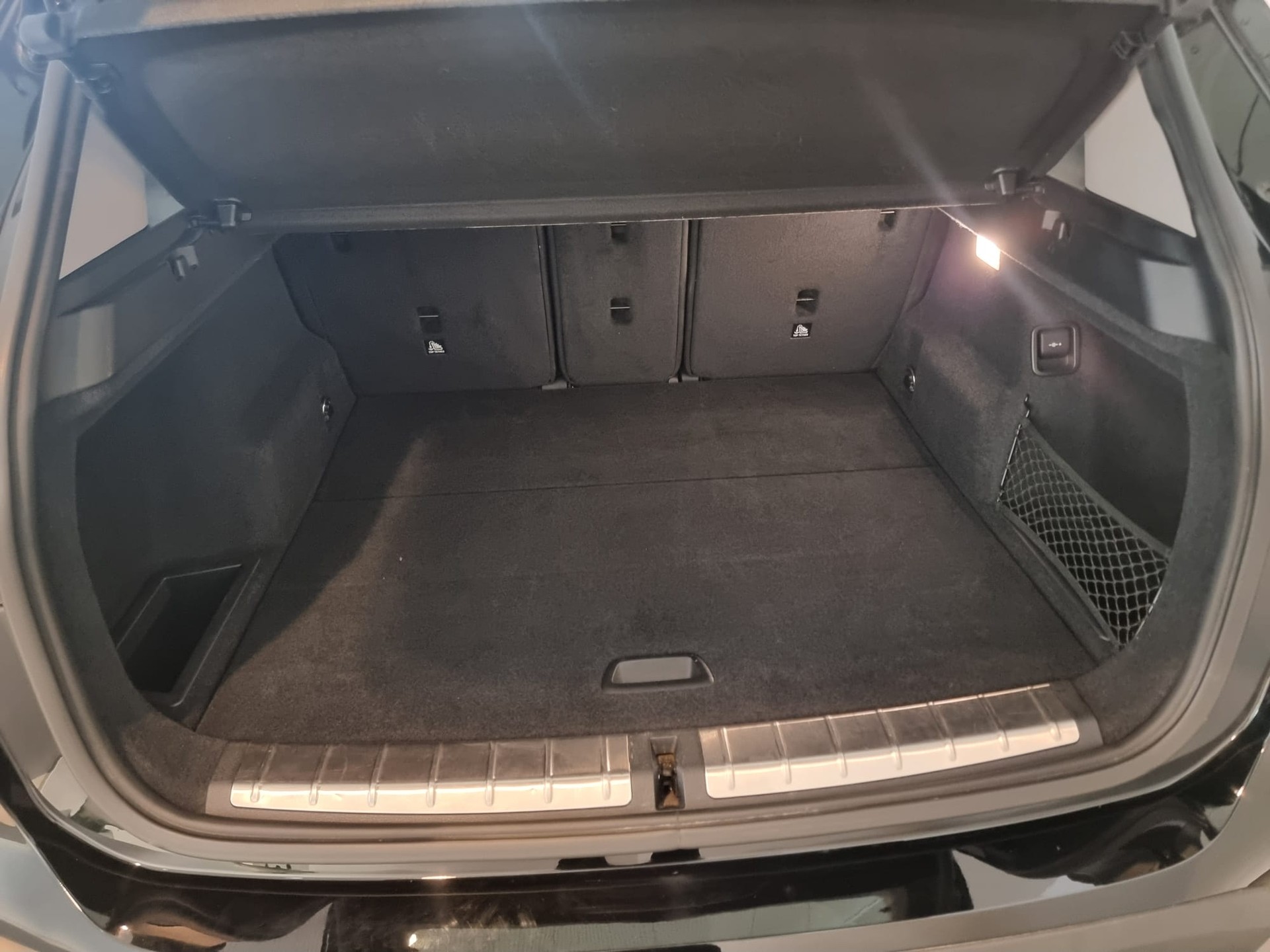 BMW X1 xDrive 20d Sport Line Allrad-image-10