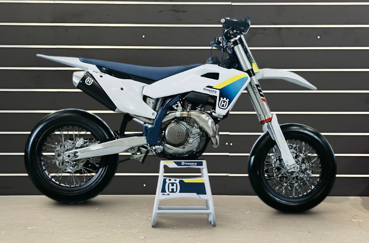 HUSQVARNA FS 450 Supermoto