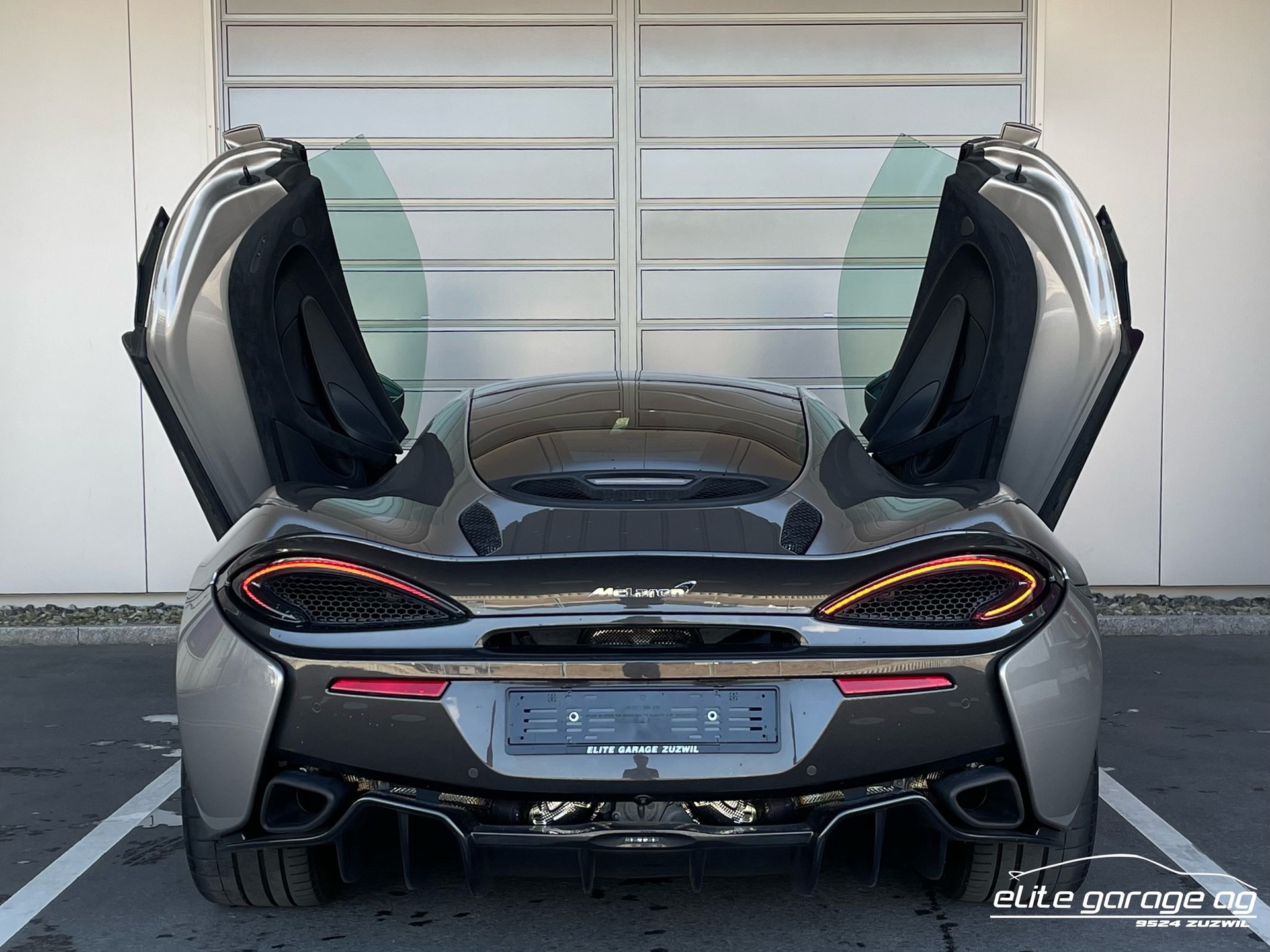 McLAREN 570GT Coupé 3.8 V8 SSG-image-4