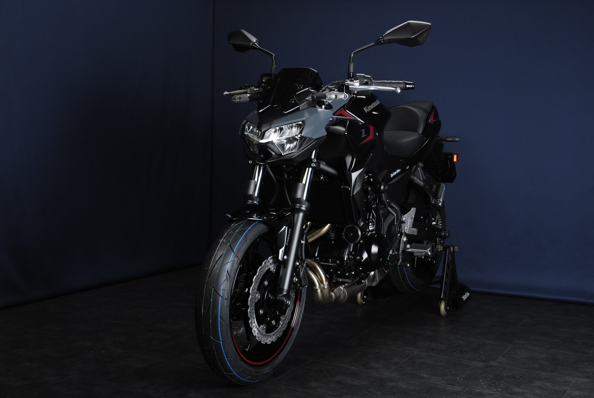 KAWASAKI Z 650 MY25 - 50 oder 35kW-image-7