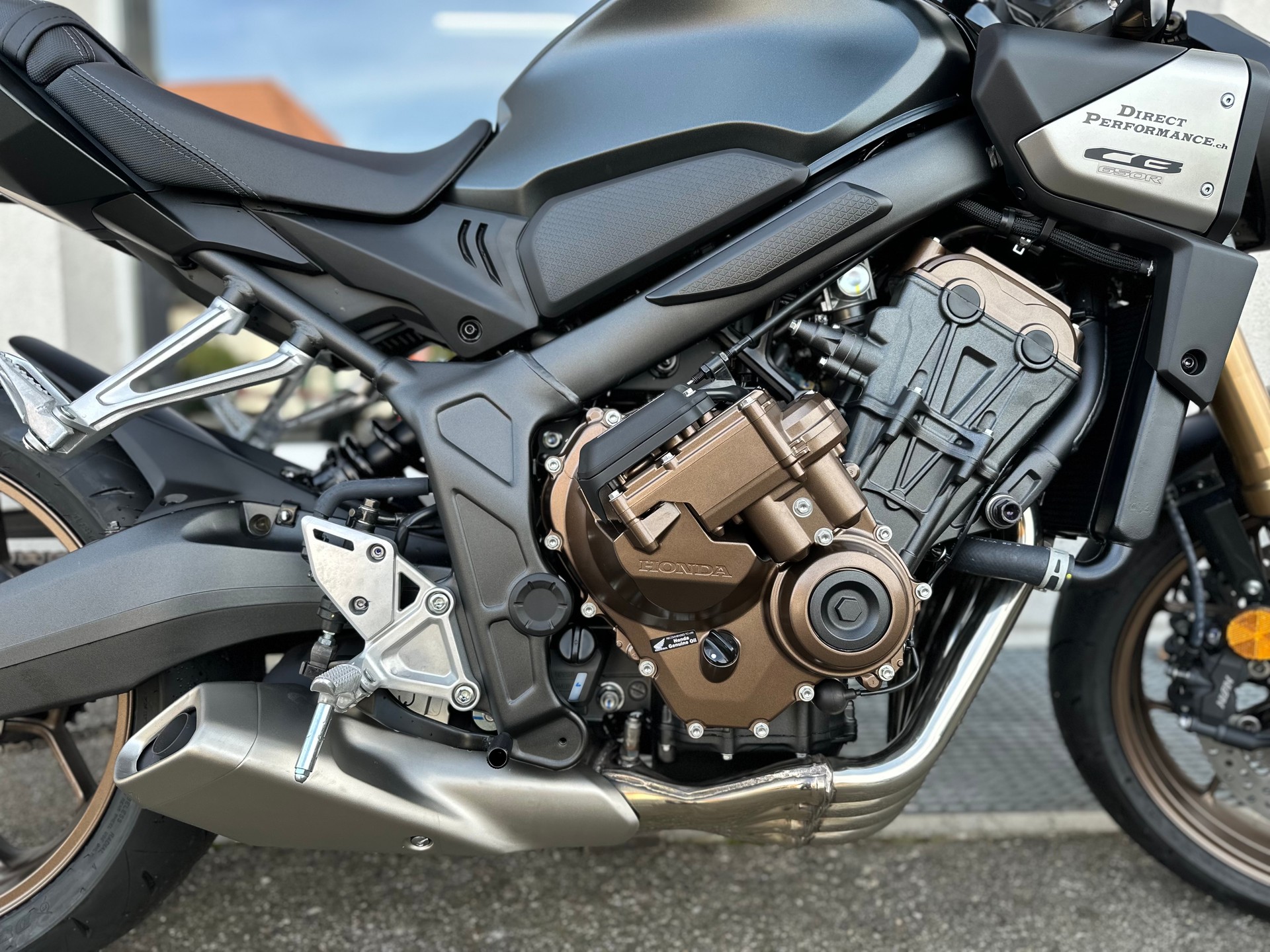 HONDA CB 650 R E-Clutch-image-5