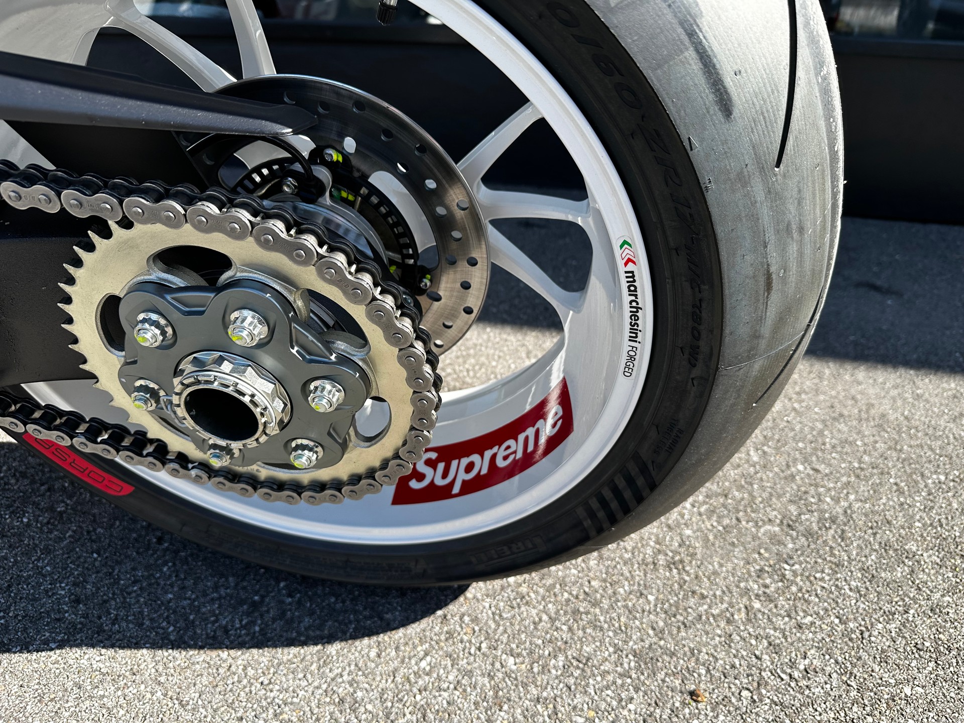 DUCATI Streetfighter V4 S Supreme Edition-image-10