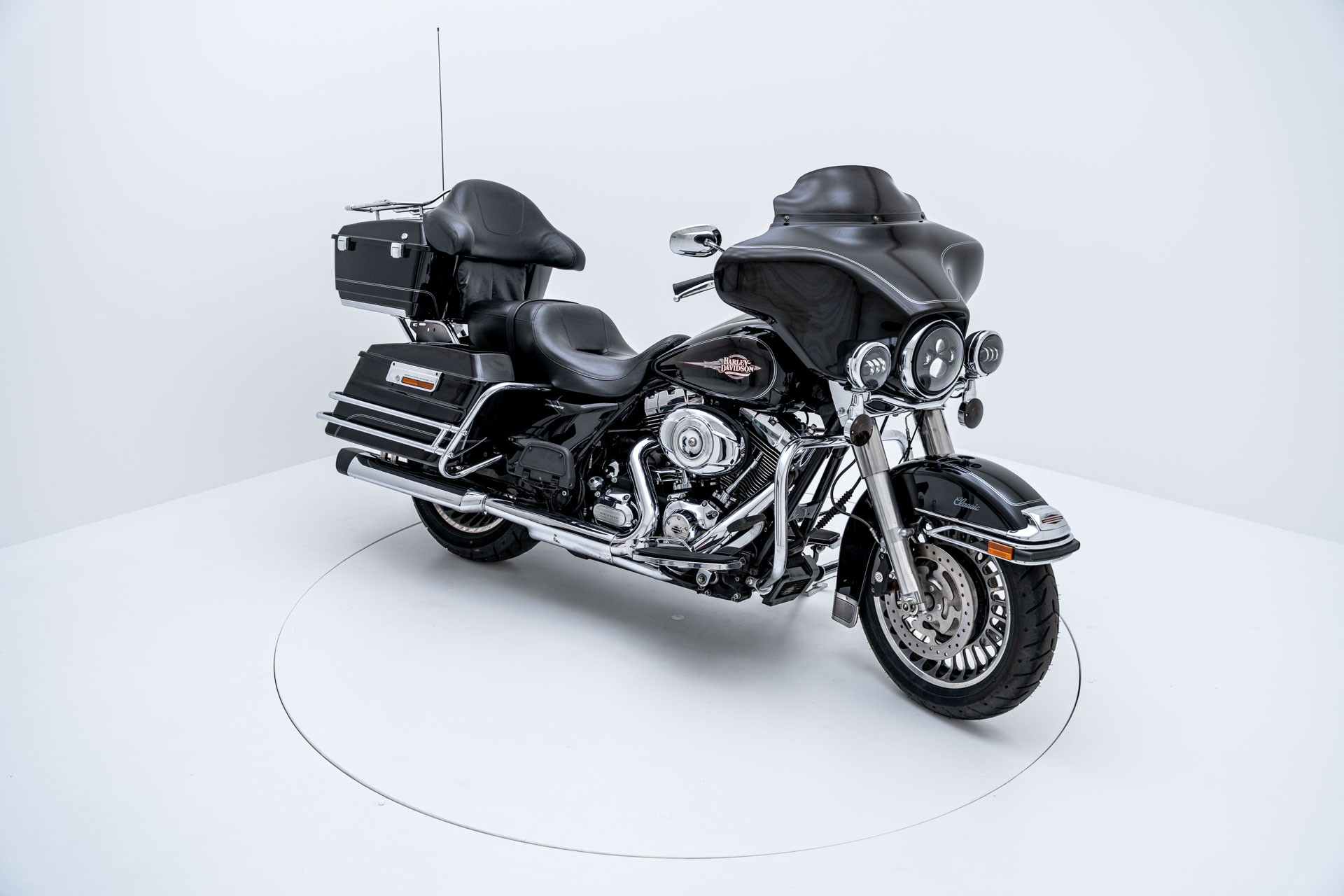 HARLEY-DAVIDSON FLHTC Electra Glide Classic ABS-image-1