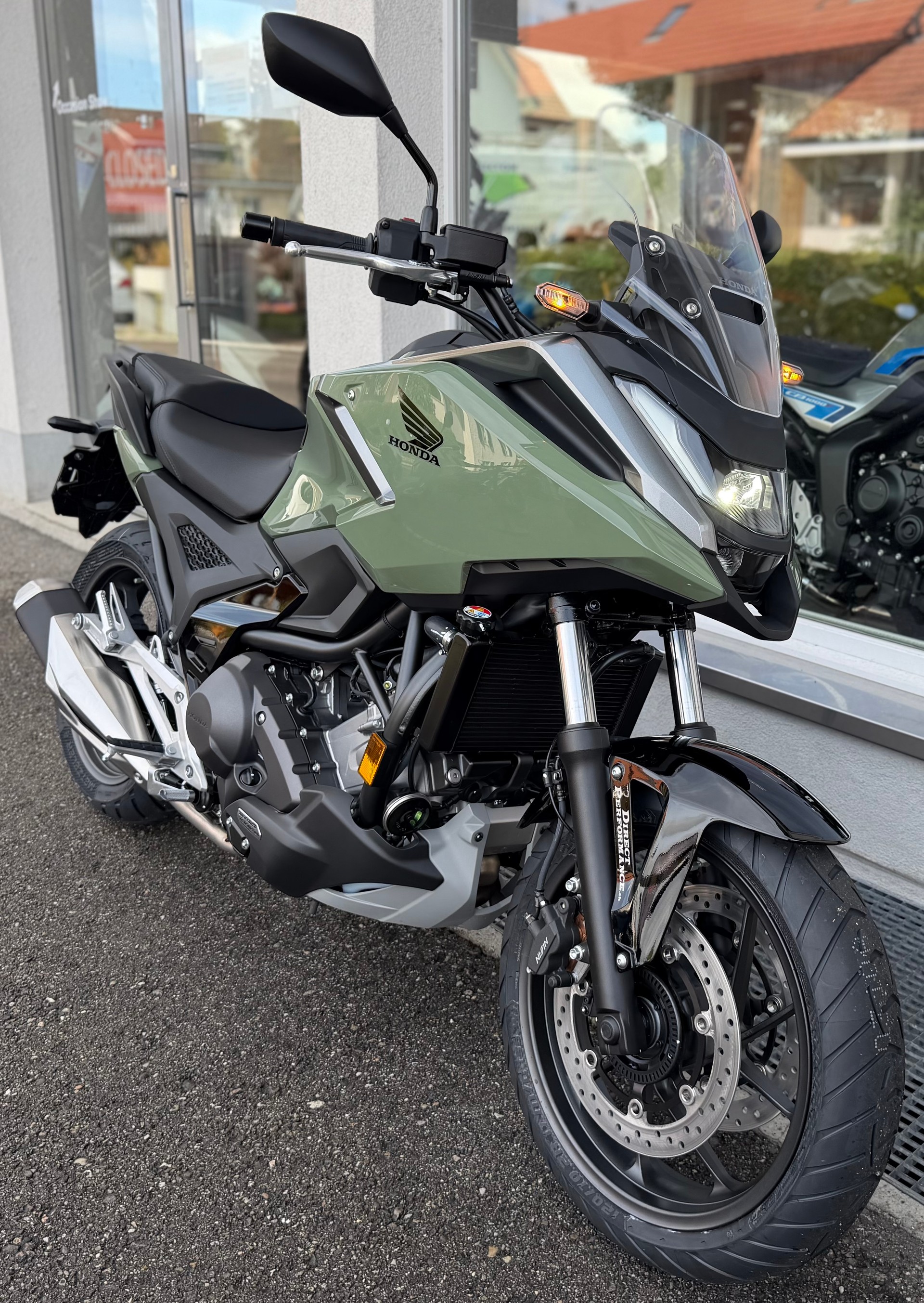 HONDA NC 750 X DCT 2027-image-2
