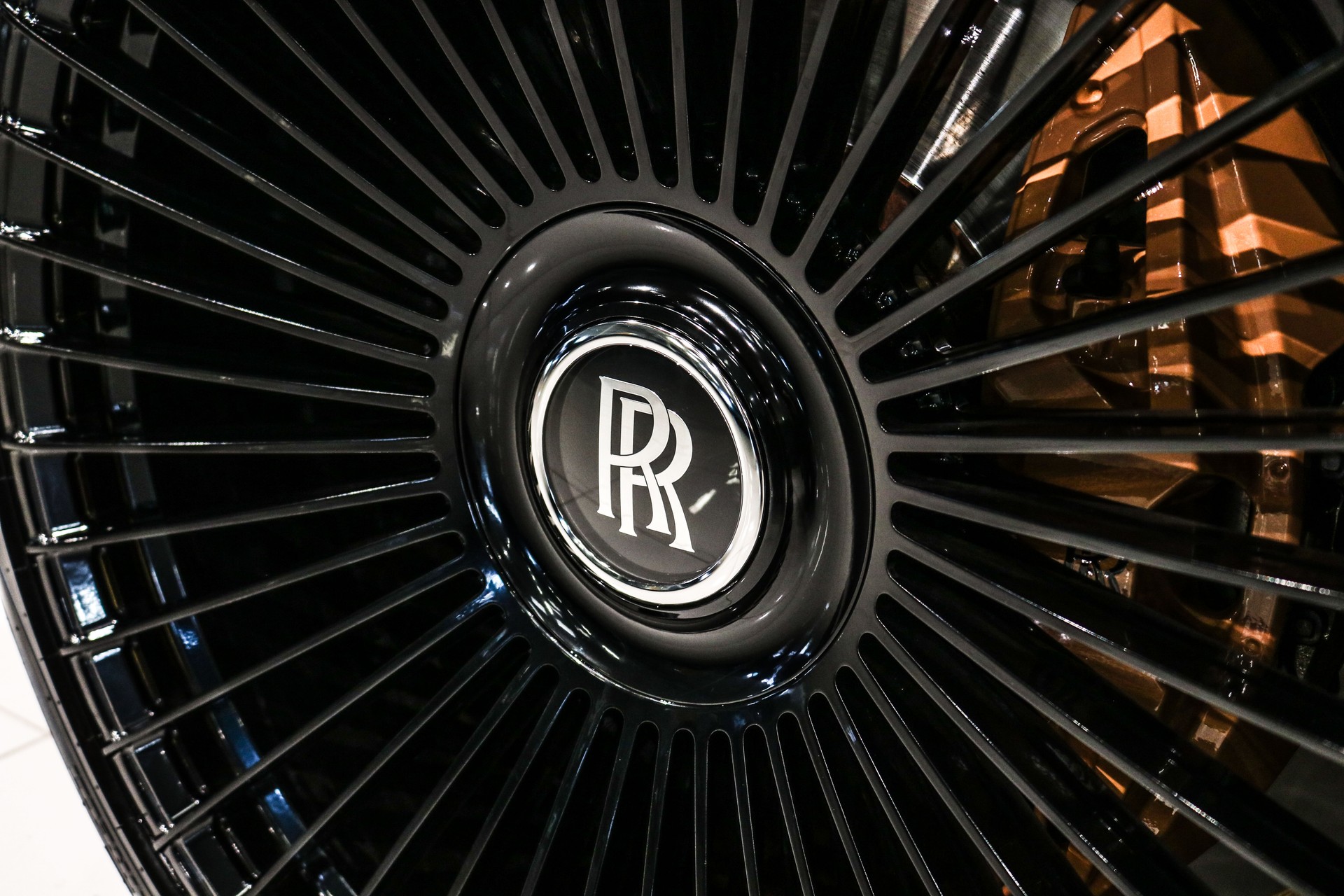 ROLLS-ROYCE Cullinan 6.7 V12-image-10
