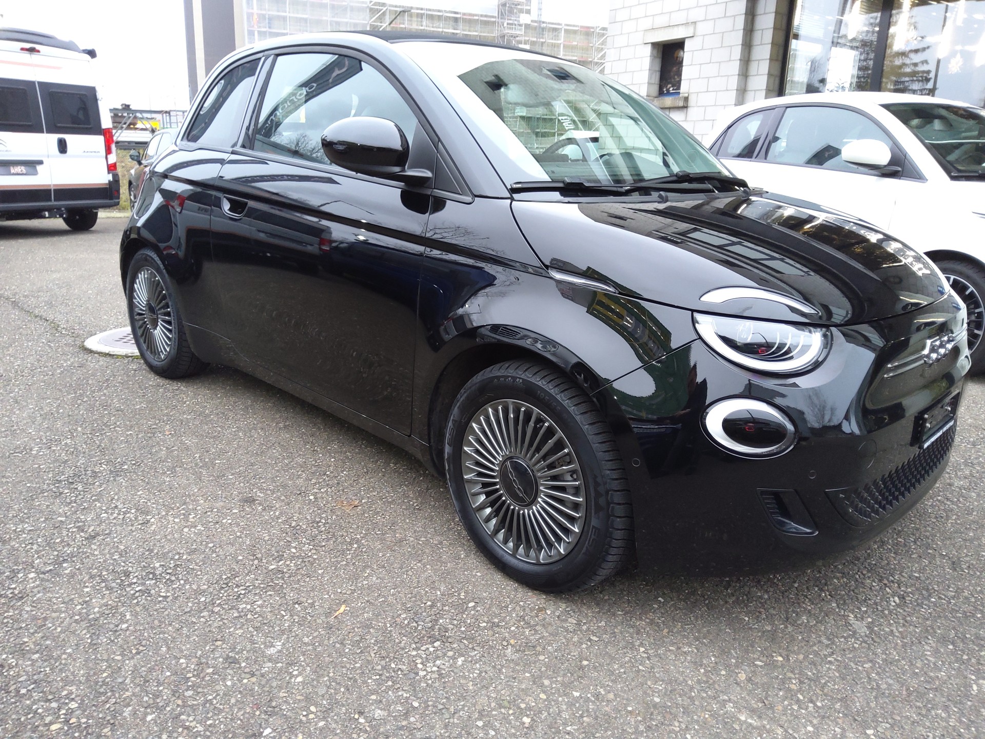 FIAT 500 Cabrio electric 87 kW Icon-image-2