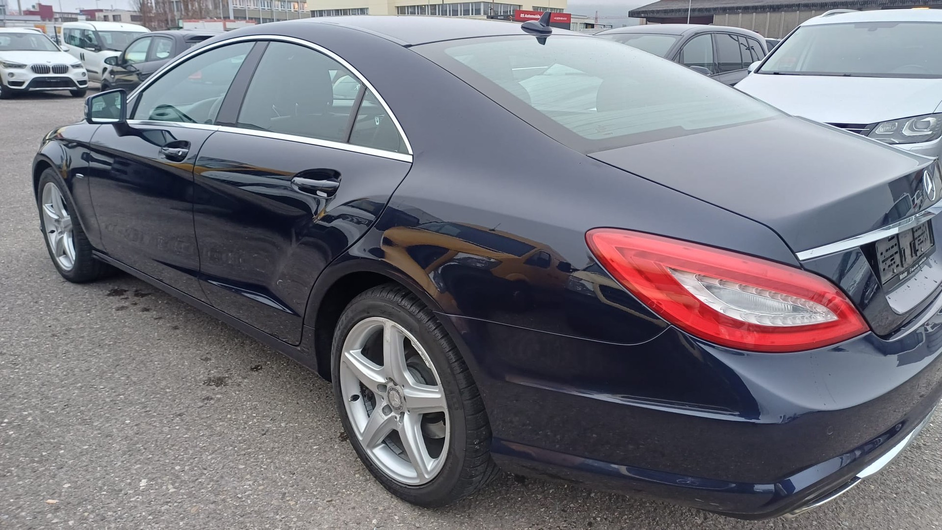 MERCEDES-BENZ CLS 500 4Matic 7G-Tronic-image-4