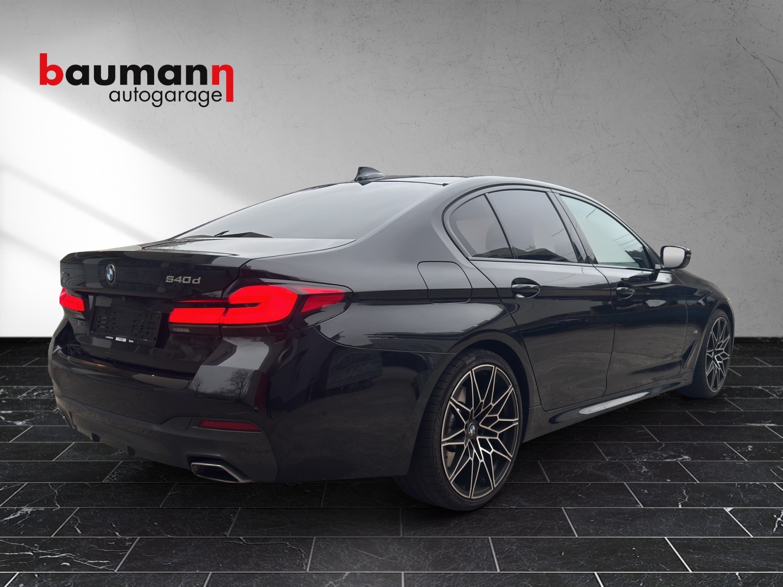 BMW 540d xDrive 48V M Sport Steptronic-showroom-element-3