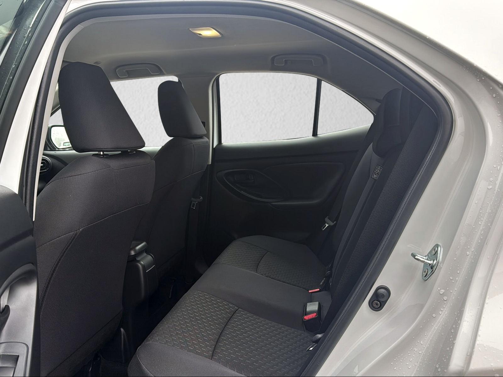 TOYOTA Yaris Cross 1.5 VVT-i HSD Comfort-image-11