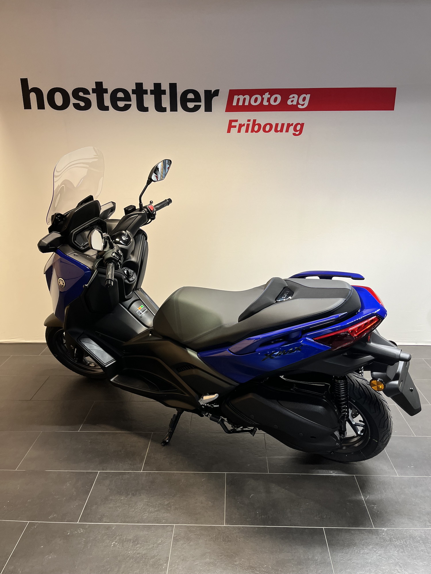 YAMAHA XMAX 300-image-4