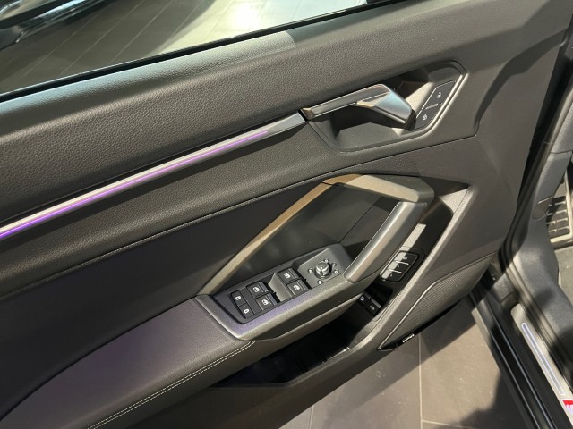 AUDI Q3 Sportback 45 TFSI e S line Attraction S-tronic-image-10