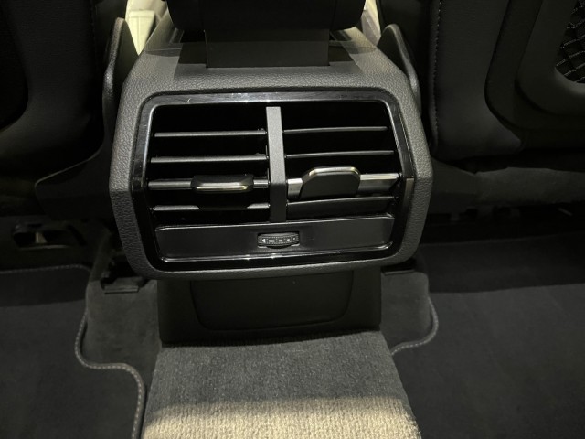 AUDI Q3 Sportback 45 TFSI e S line Attraction S-tronic-image-23