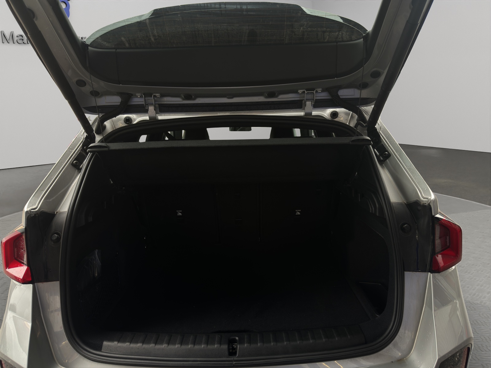 BMW X1 xDrive 20d 48V M Sport-image-13