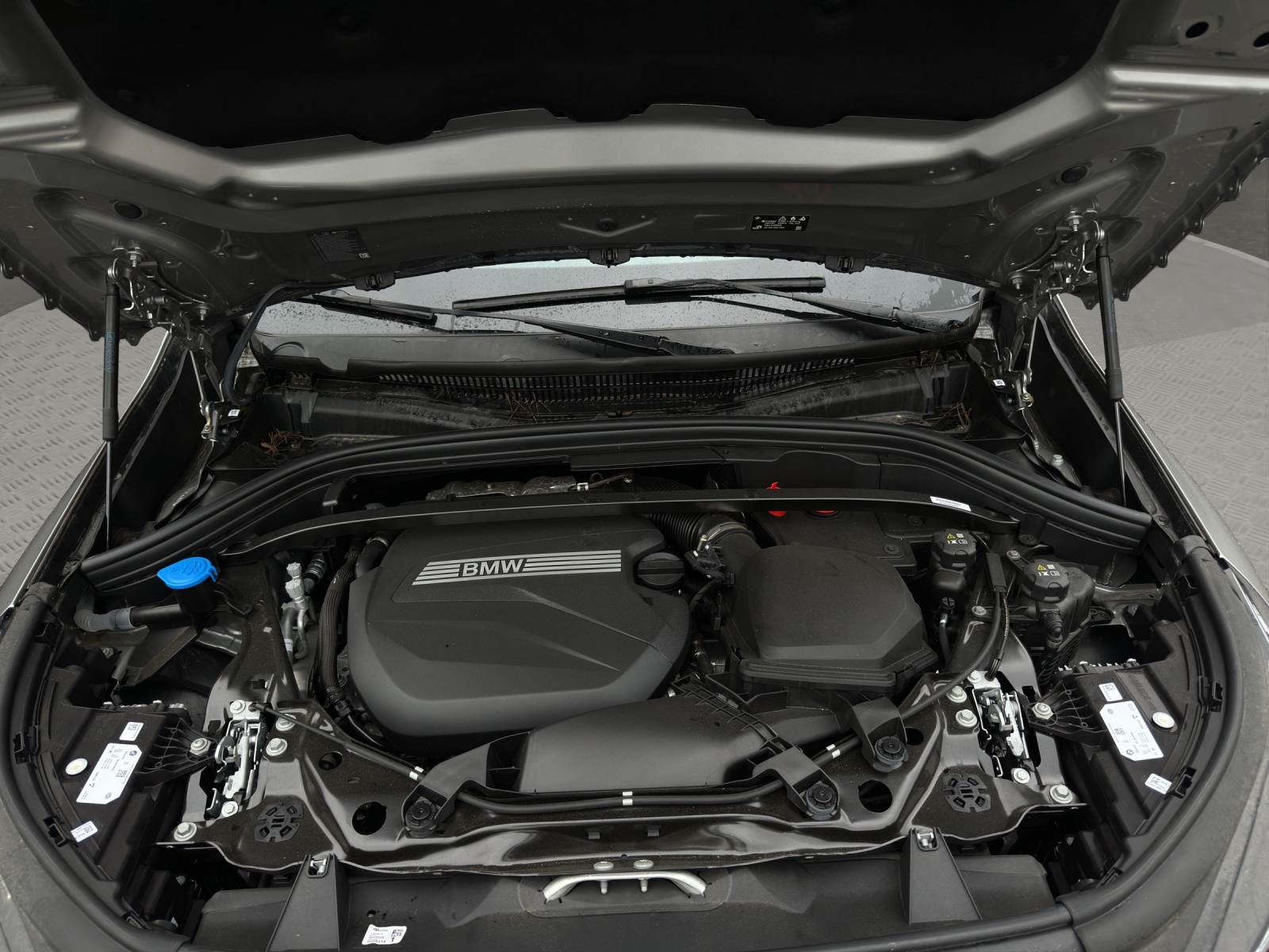 BMW X1 xDrive 20d 48V M Sport-image-14
