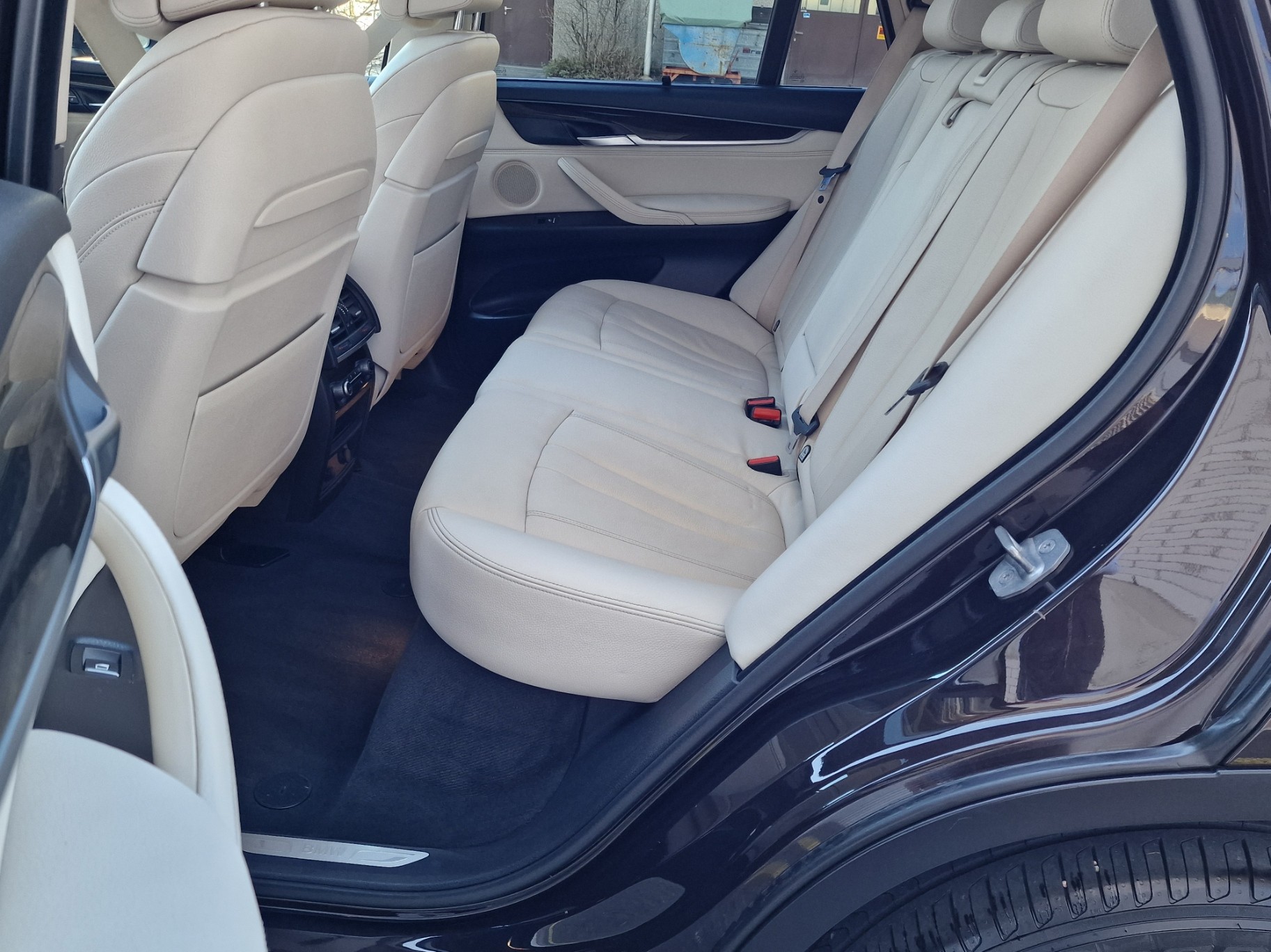 BMW X5 xDrive 30d Steptronic-image-12