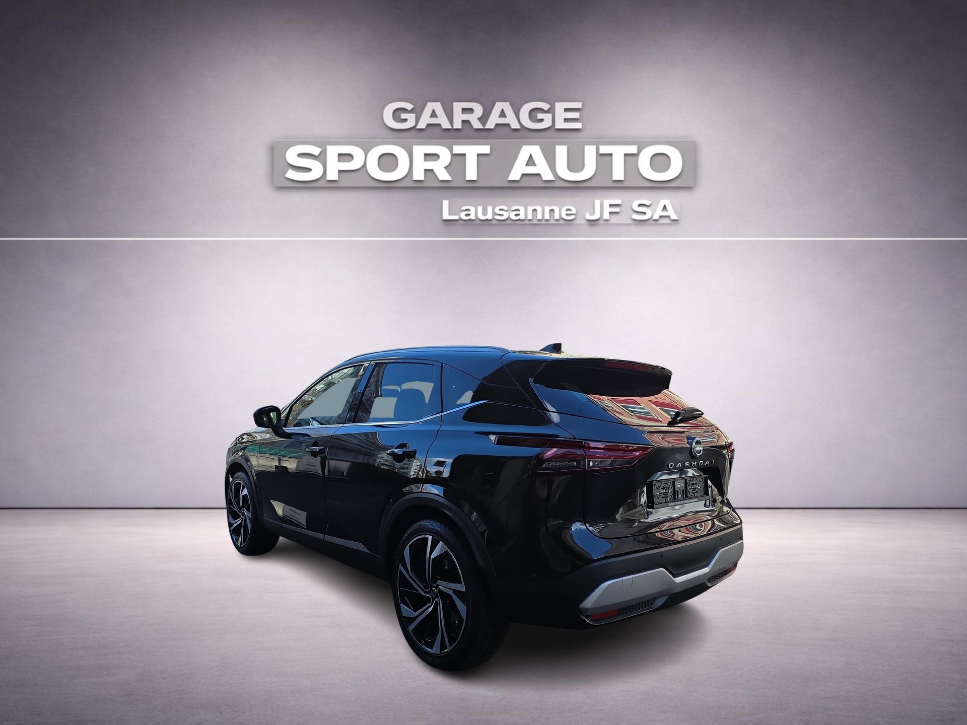 NISSAN Qashqai 1.3 DIG-T MHEV Tekna+ Xtronic 4x4-showroom-element-2