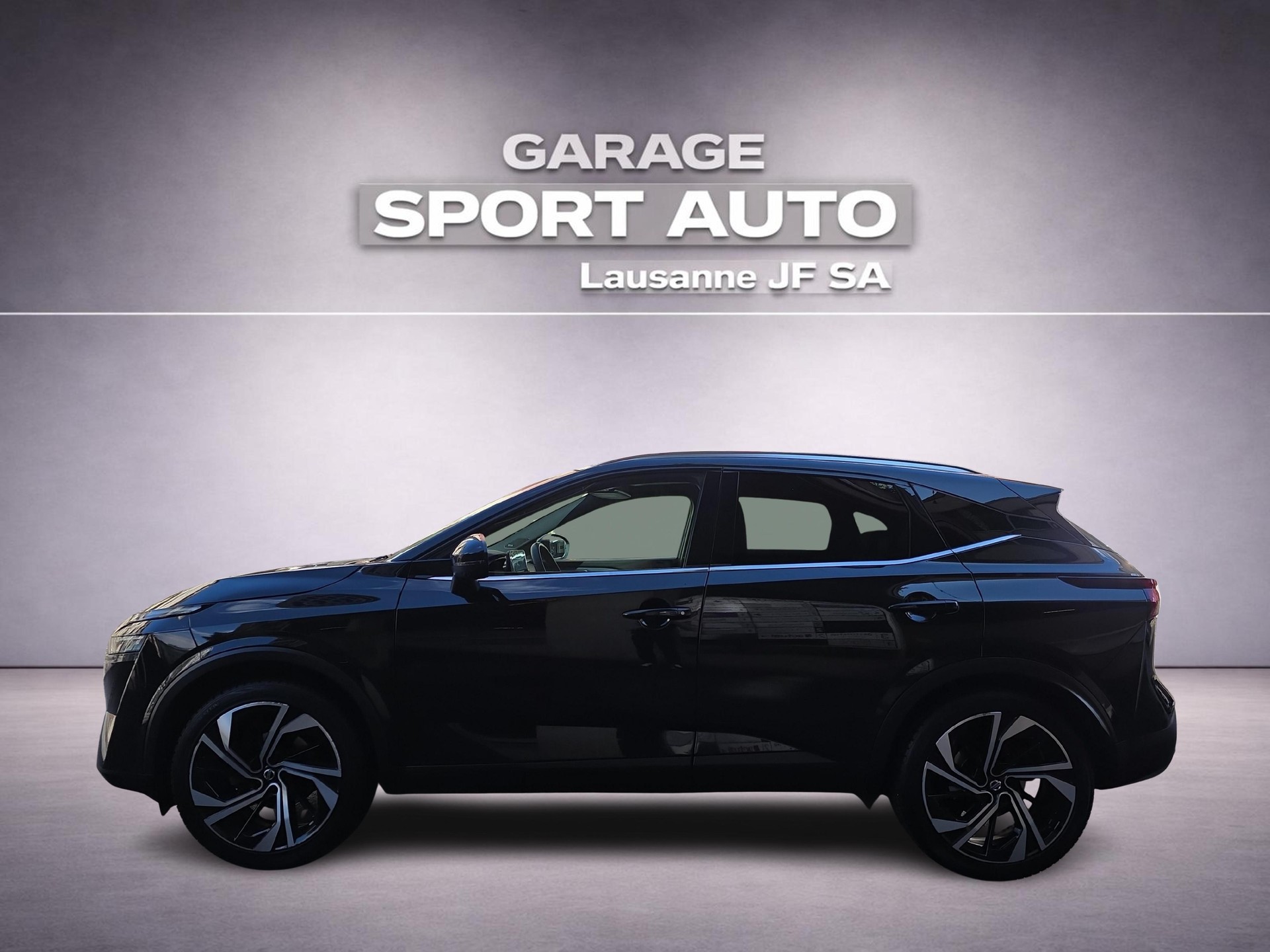 NISSAN Qashqai 1.3 DIG-T MHEV Tekna+ Xtronic 4x4-showroom-element-1