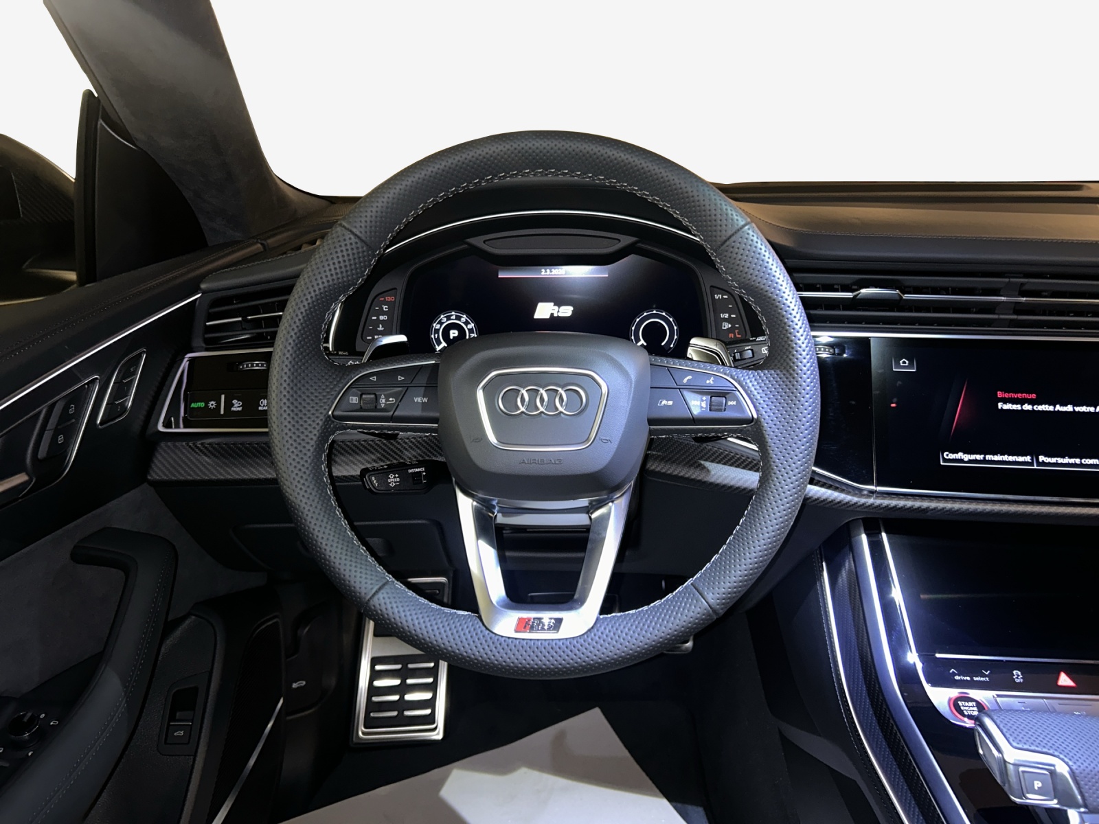 AUDI RSQ8 performance quattro-image-9