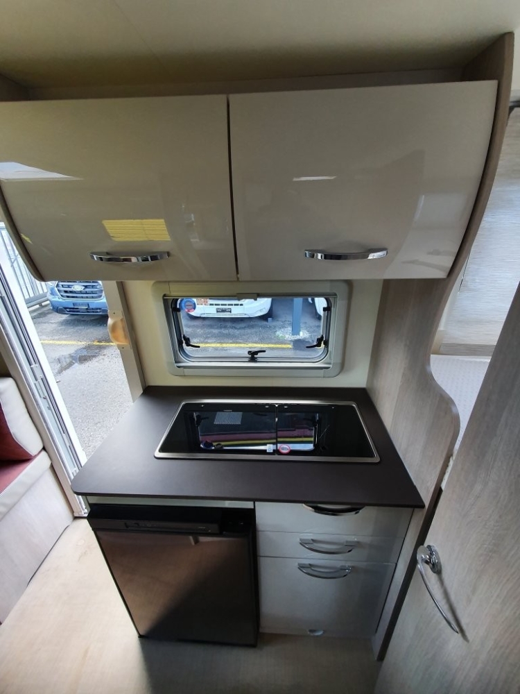 BÜRSTNER Nexxo Van T 590 G-image-3