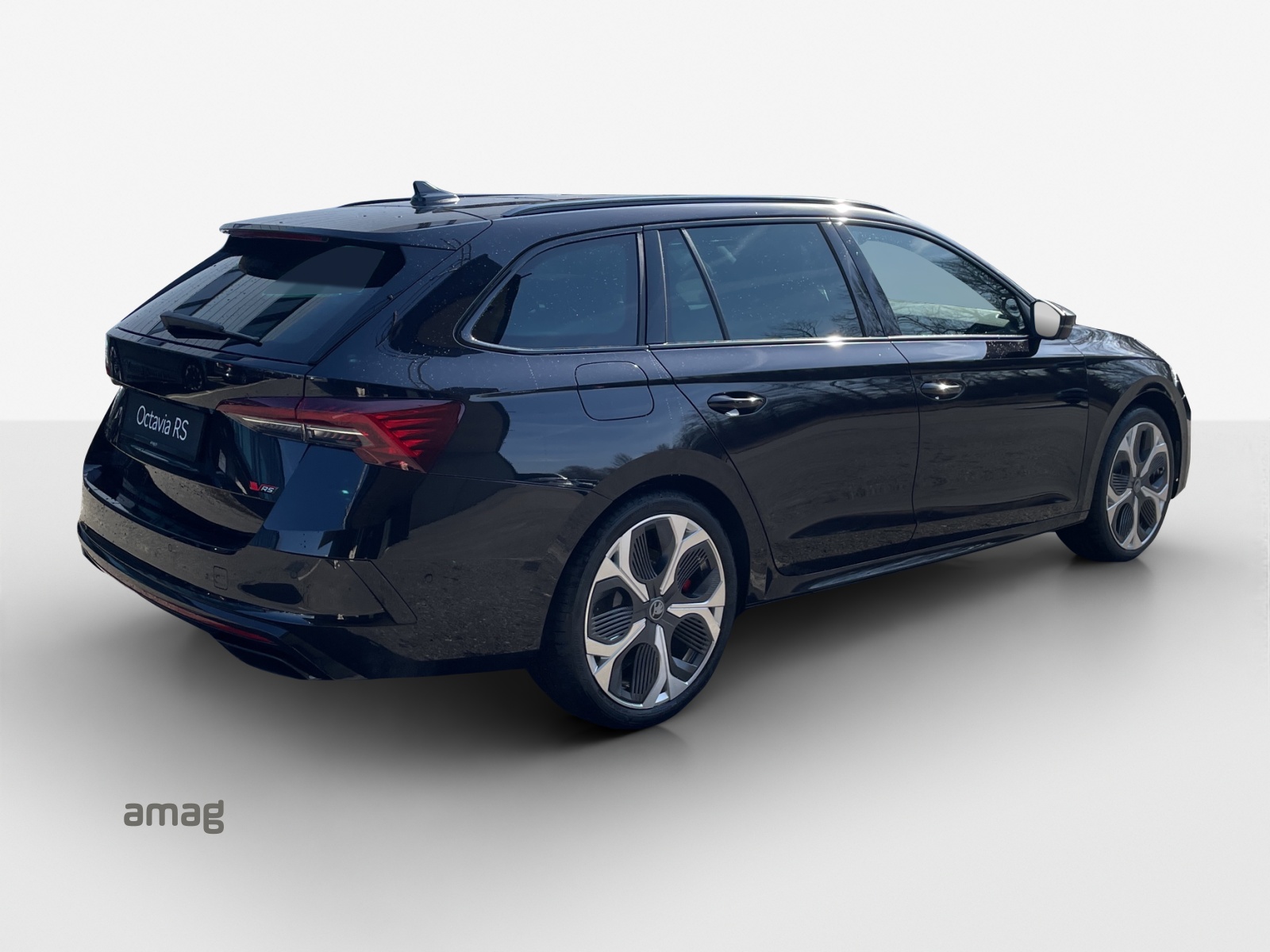 SKODA Octavia Combi 2.0 TSI DSG RS-image-8