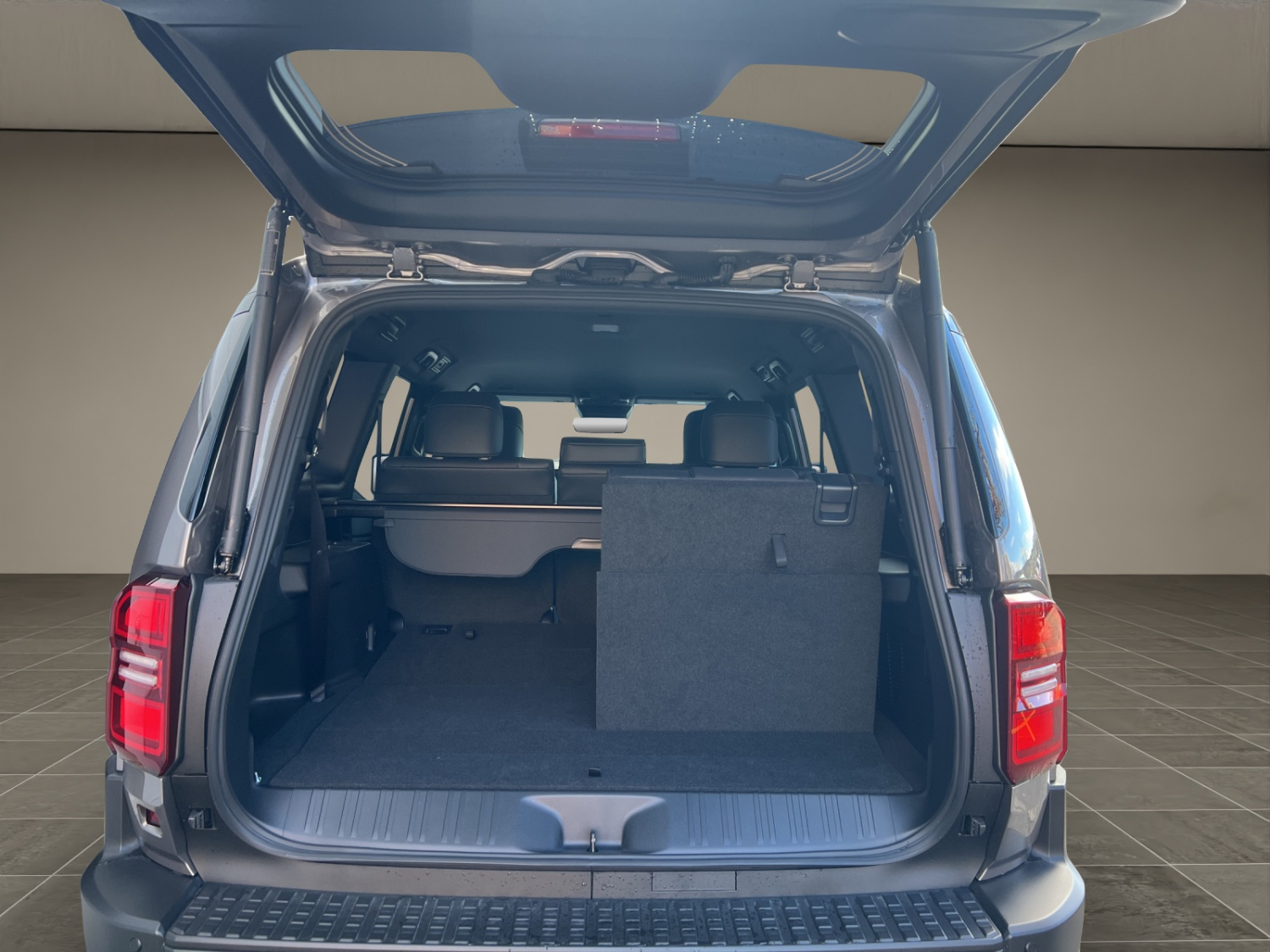 TOYOTA Land Cruiser 2.8 D Style-image-17