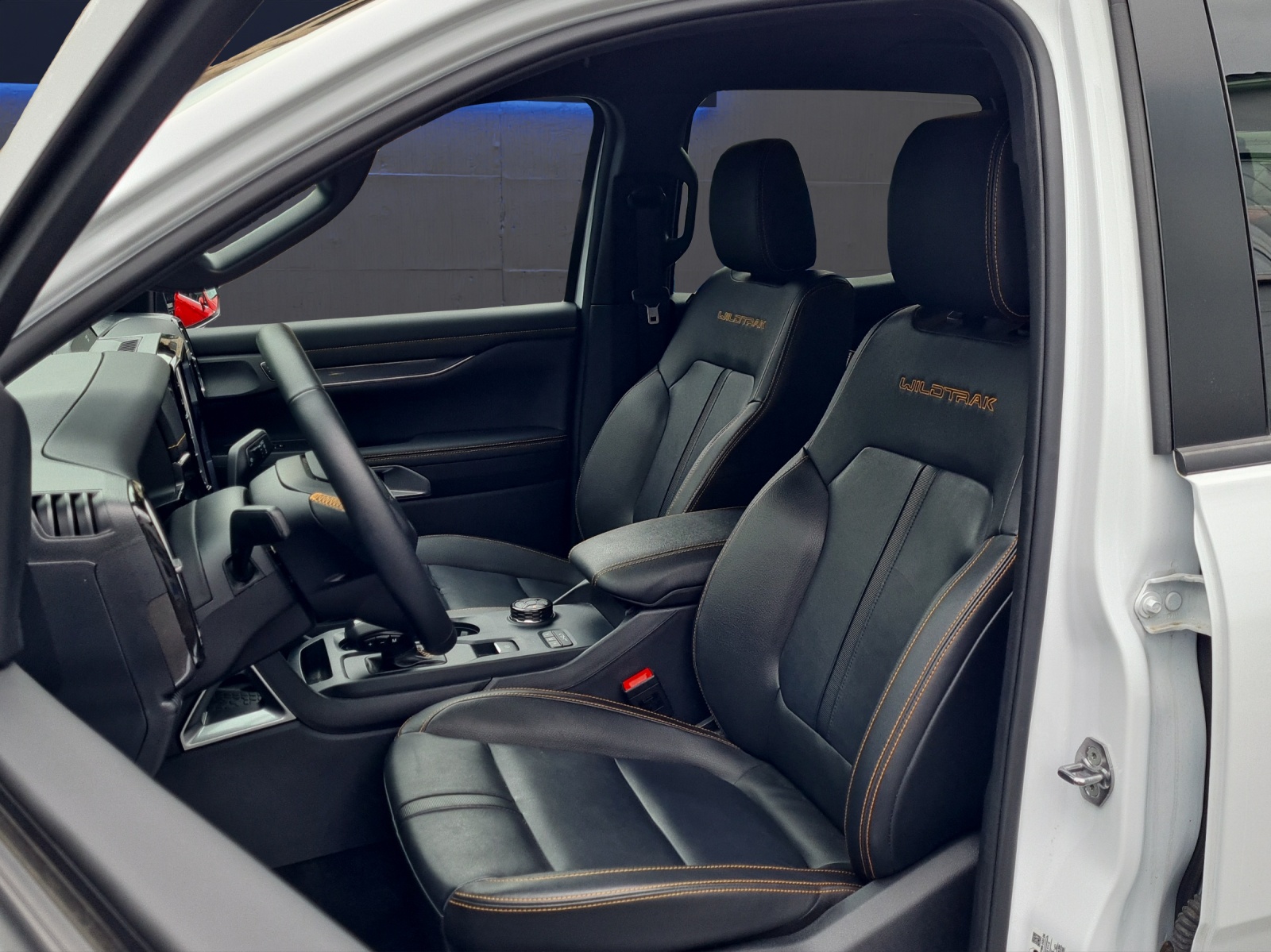 FORD Ranger Doppel Kabine Pick-up 2.0 EcoBlue DIESEL 205 PS 4x4 Wildtrak AUTOMAT-image-6