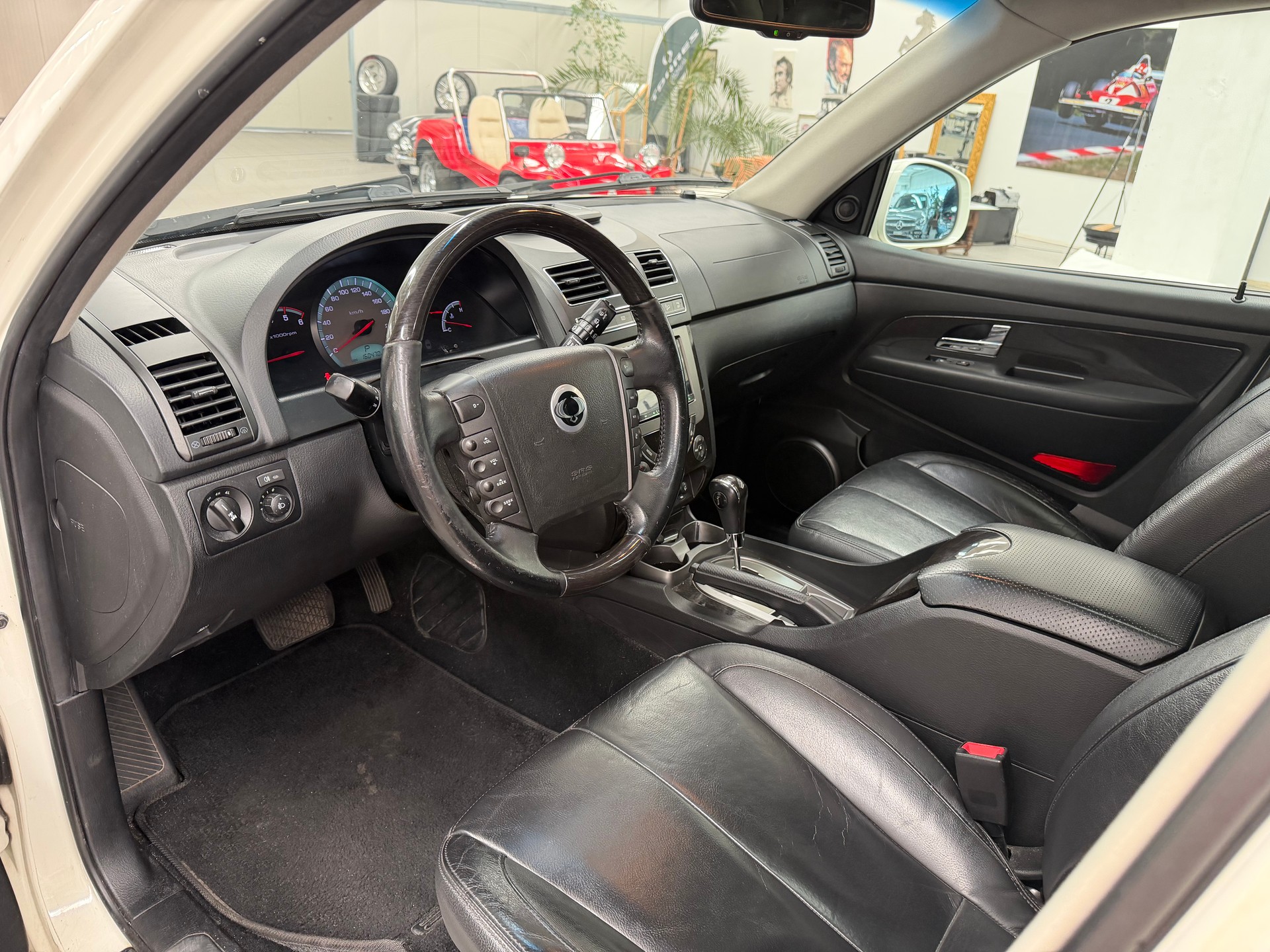 KGM-SsangYong Rexton RX200 e-XDi Sapphire 4WD Automatic-image-7