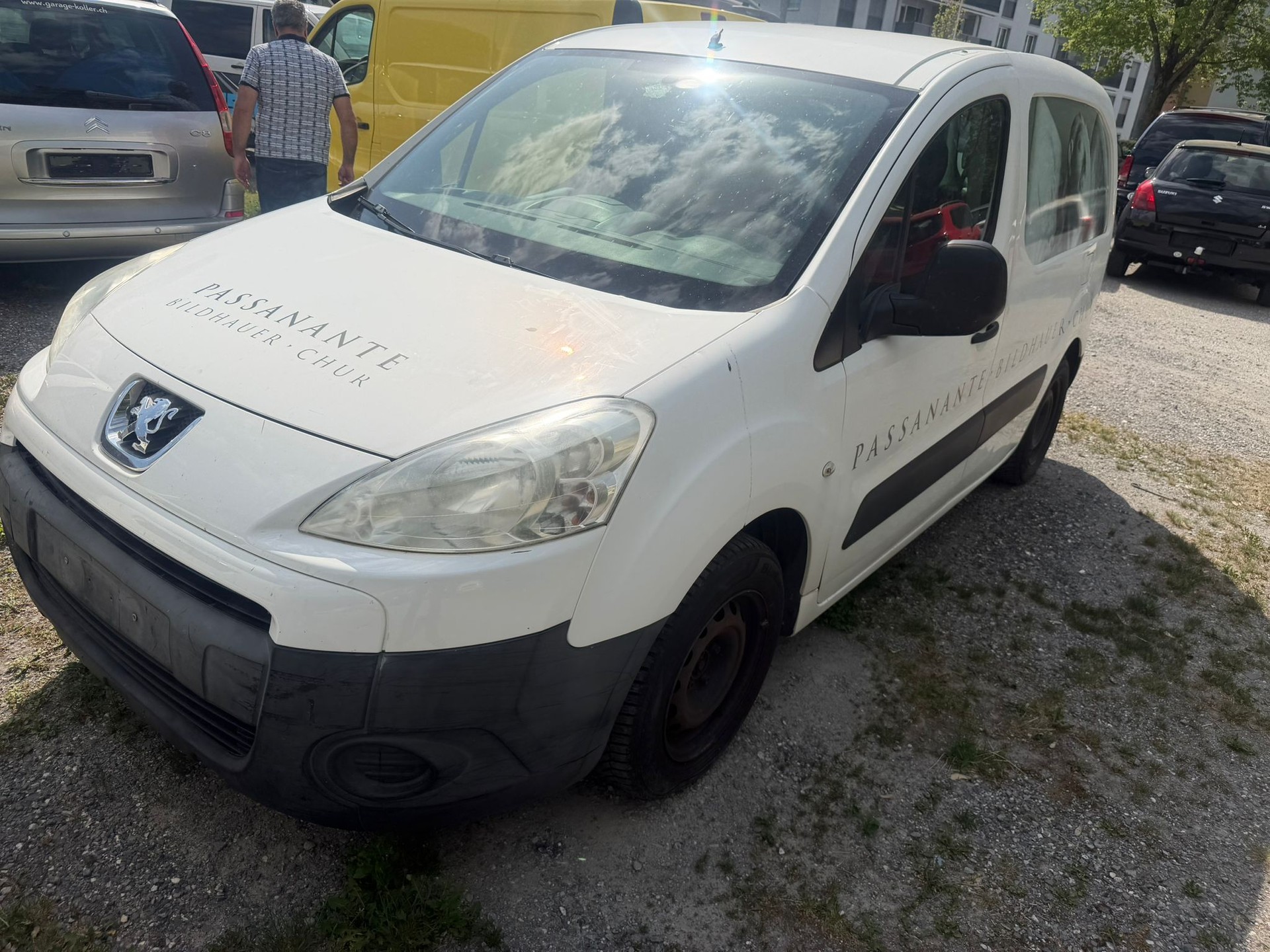 PEUGEOT Partner 1.6 HDI-image-9