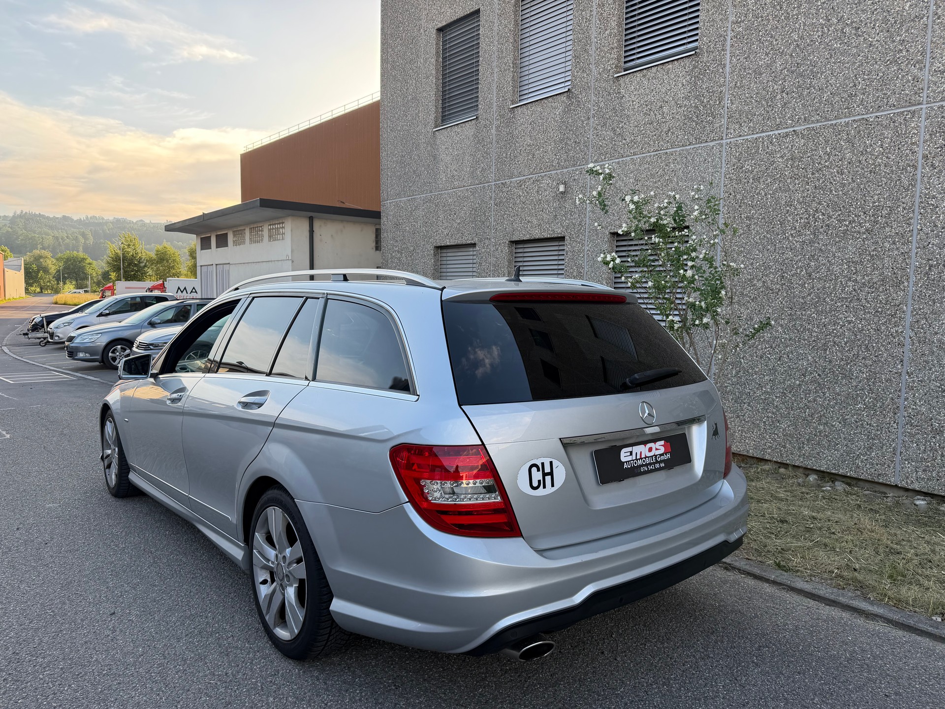 MERCEDES-BENZ C 250 CDI Elégance 4Matic 7G-Tronic-image-4