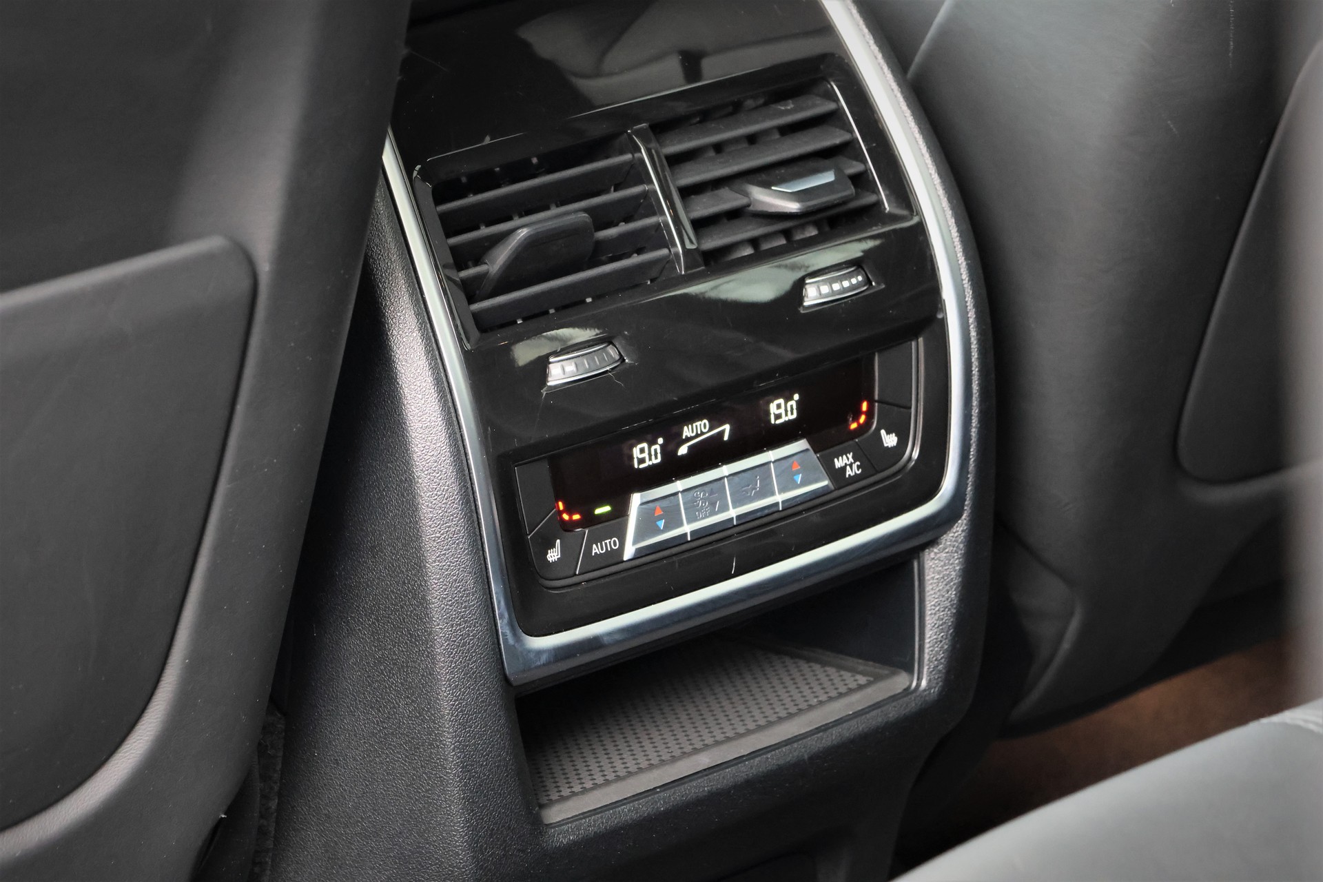 BMW X5M Competition Steptronic Competition + 3.5T AHK-image-13