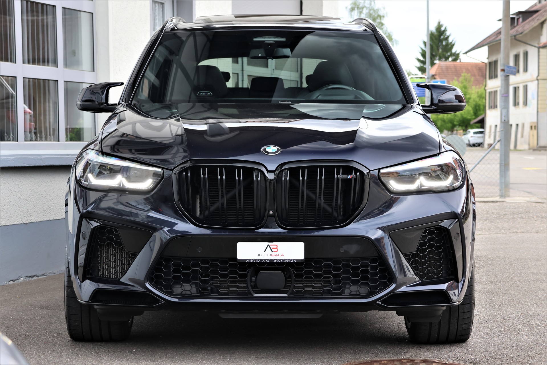 BMW X5M Competition Steptronic Competition + 3.5T AHK-showroom-element-1