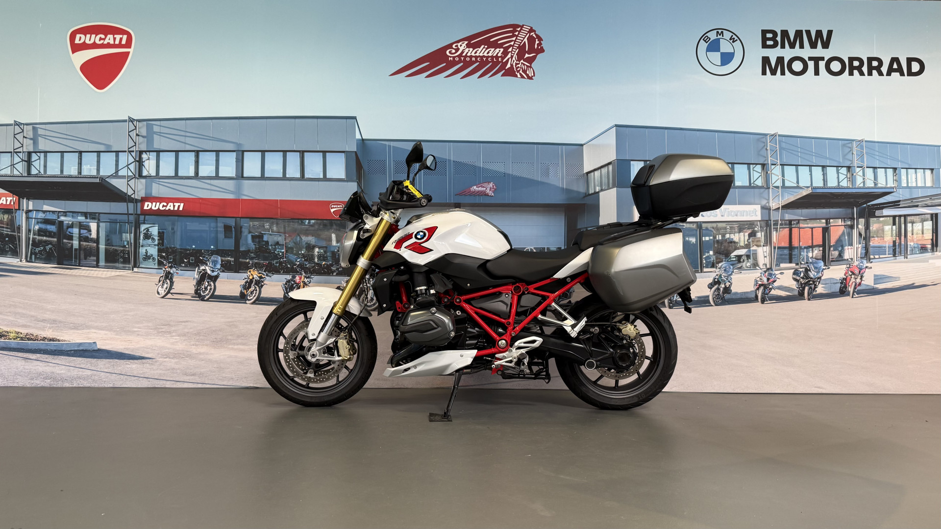 BMW R 1200 R-image-3
