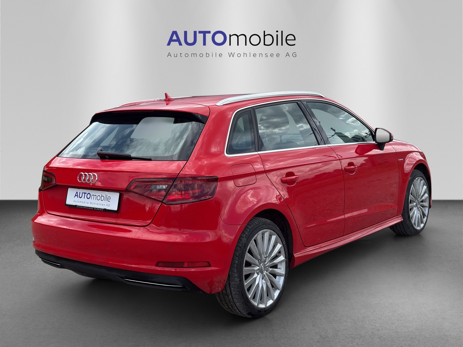 AUDI A3 Sportback 1.4 e-tron Ambition S-tronic-image-4