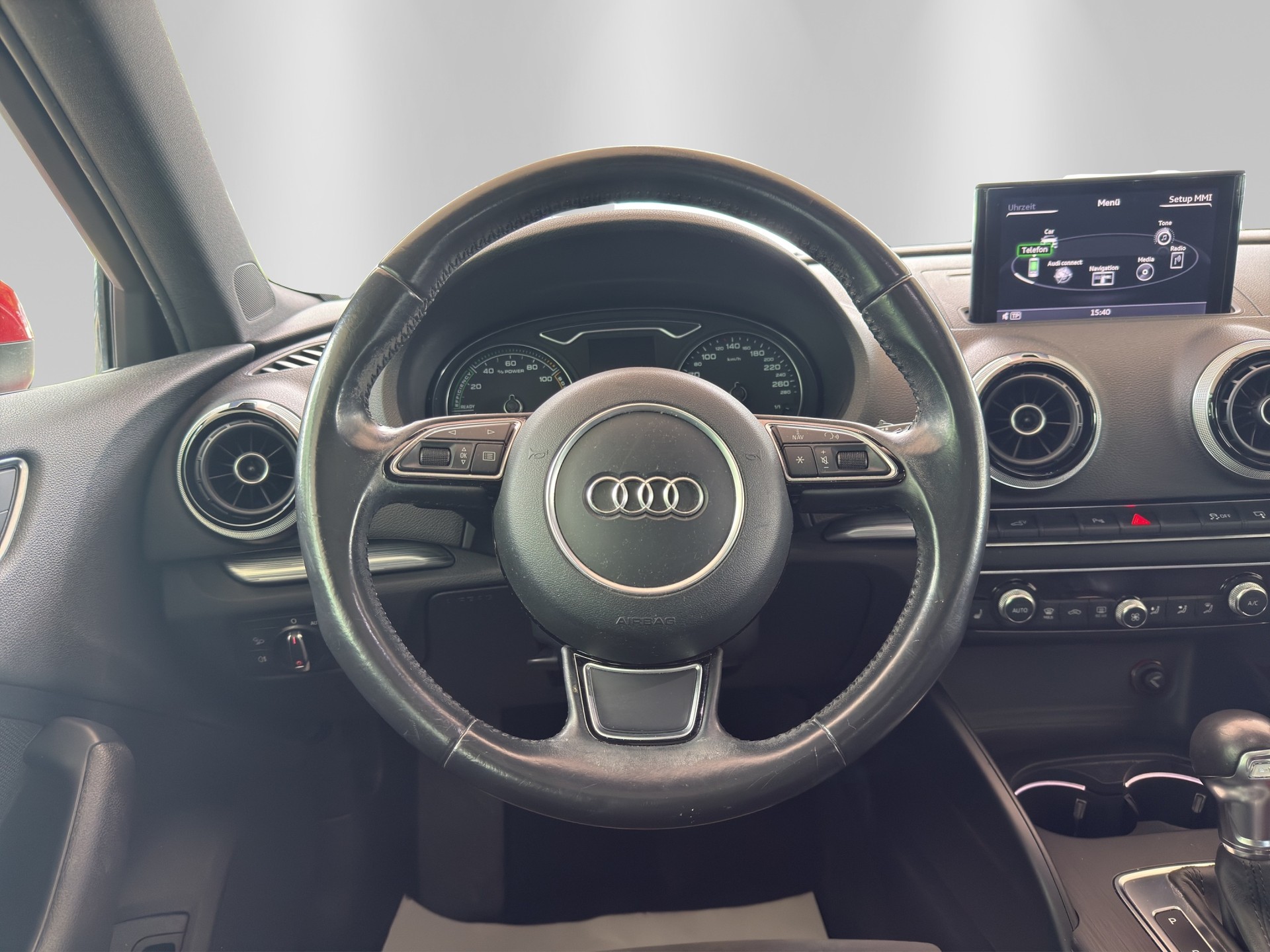 AUDI A3 Sportback 1.4 e-tron Ambition S-tronic-image-10