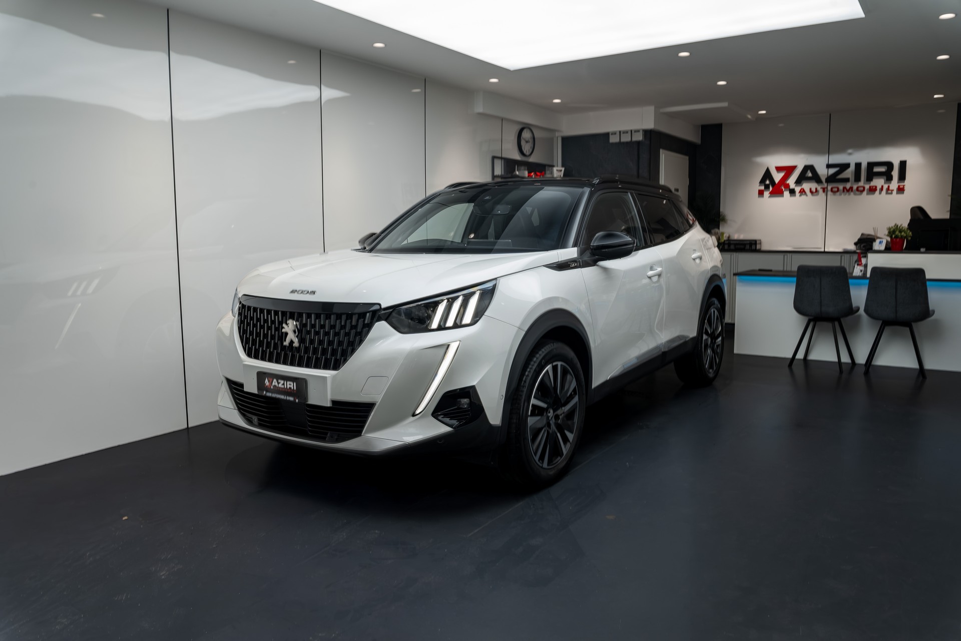 PEUGEOT 2008 1.2 PureTech GT EAT8