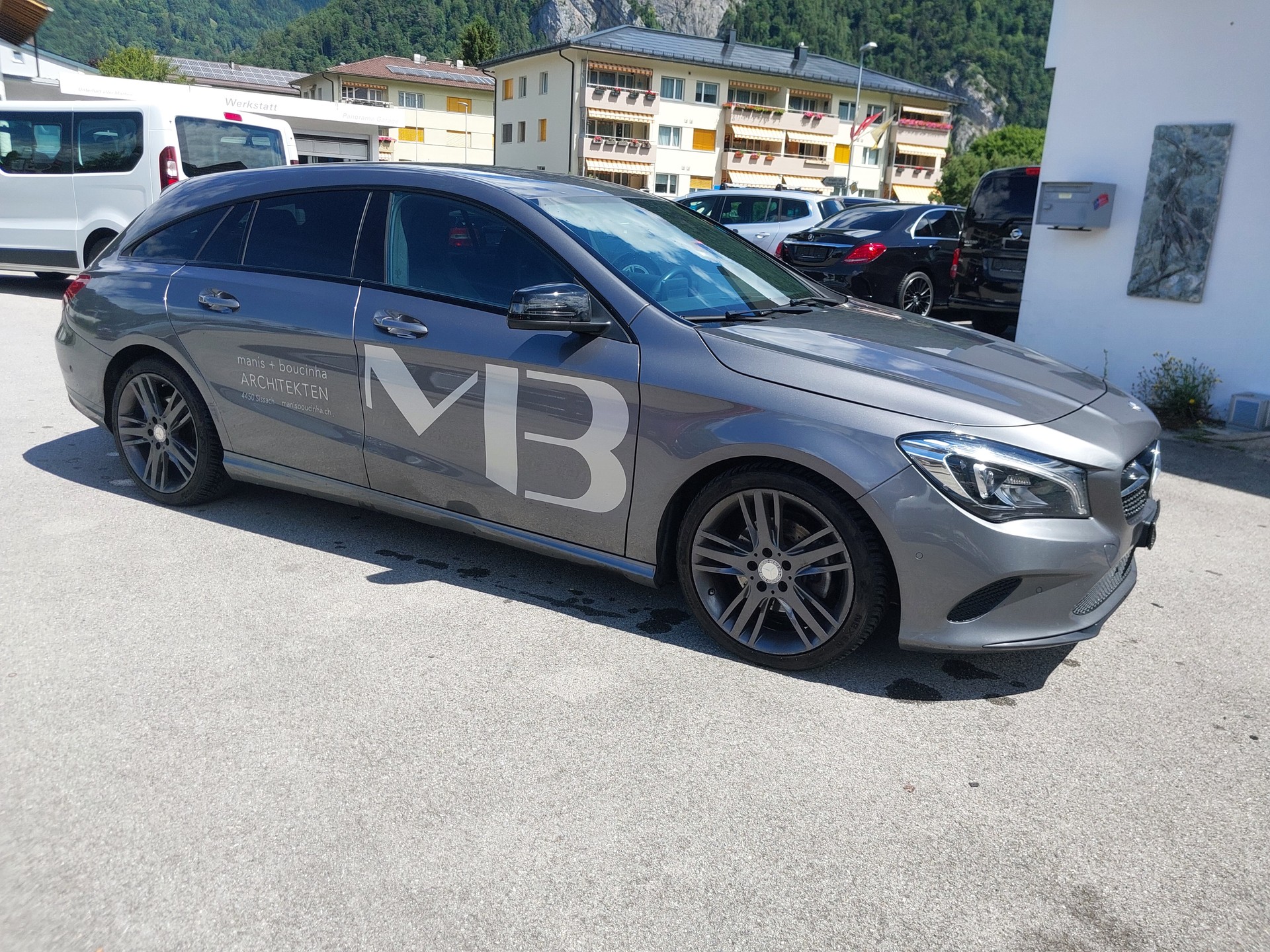 MERCEDES-BENZ CLA Shooting Brake 220 CDI 7G-DCT-image-1