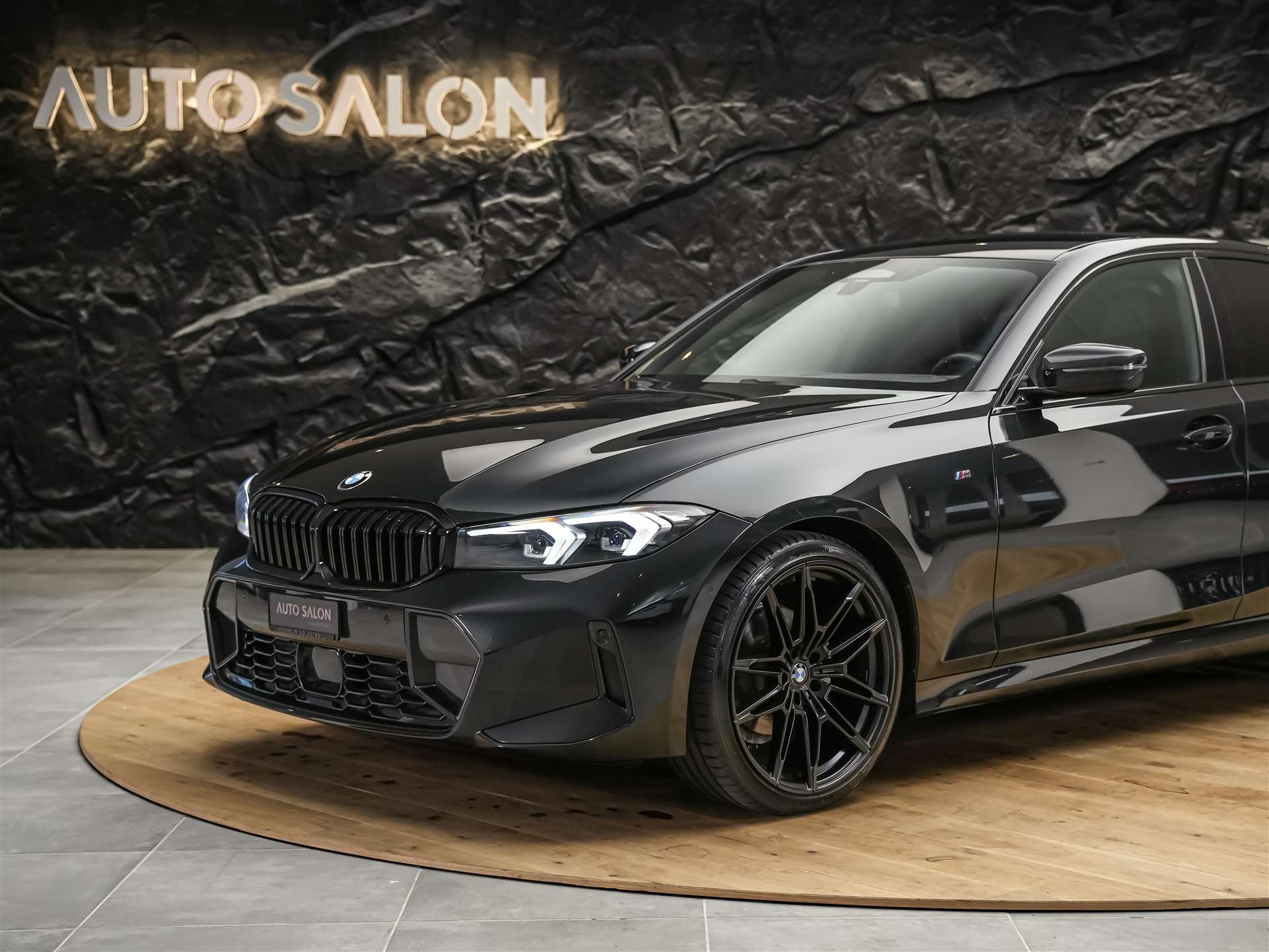 BMW 320d xDrive M Sport *Werksgarantie*20" Felgen*Abstandsregler*Standheizung*-image-14
