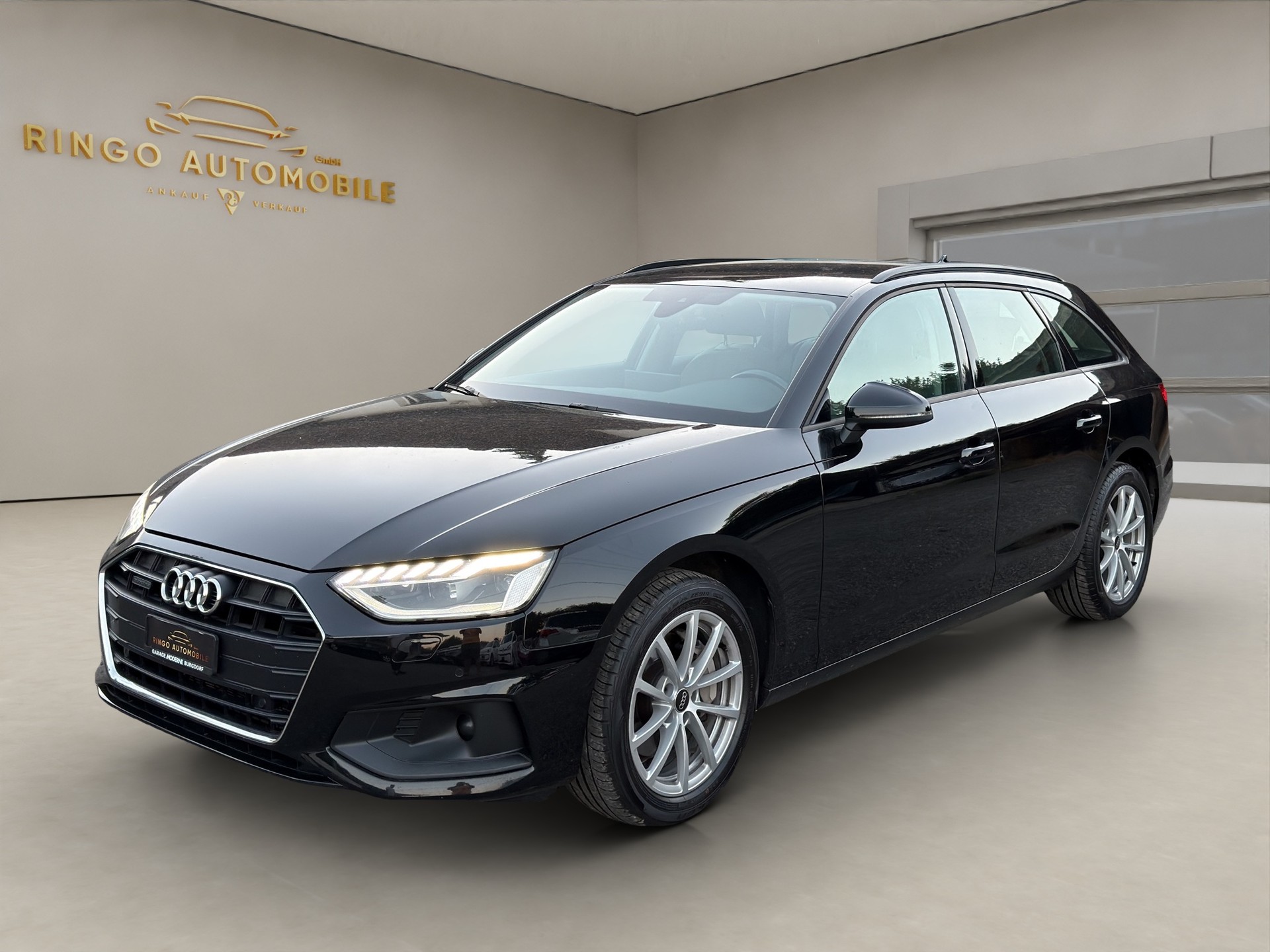 AUDI A4 Avant 40 TDI quattro S-tronic-showroom-element-2