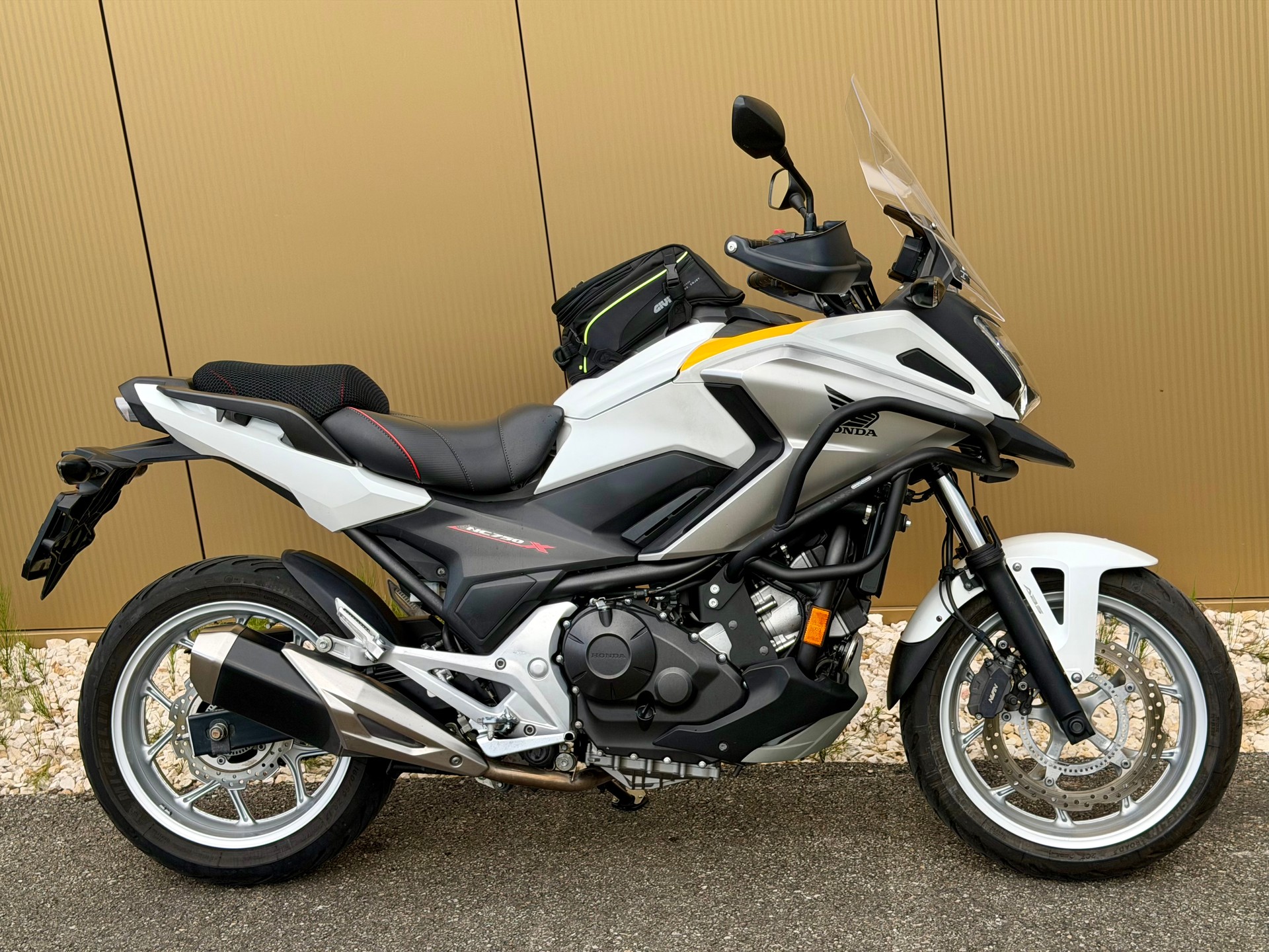 HONDA NC 750 XA ABS-image-3
