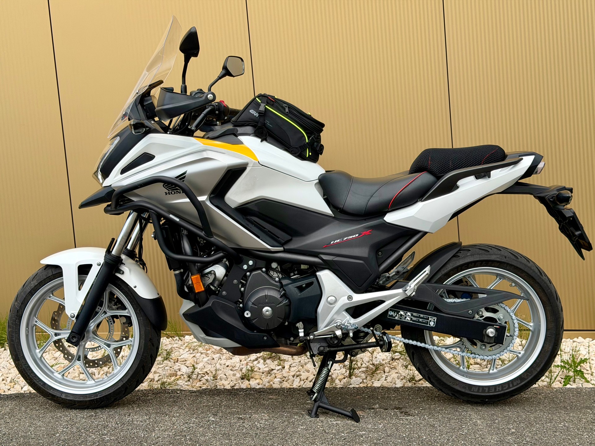 HONDA NC 750 XA ABS-image-10