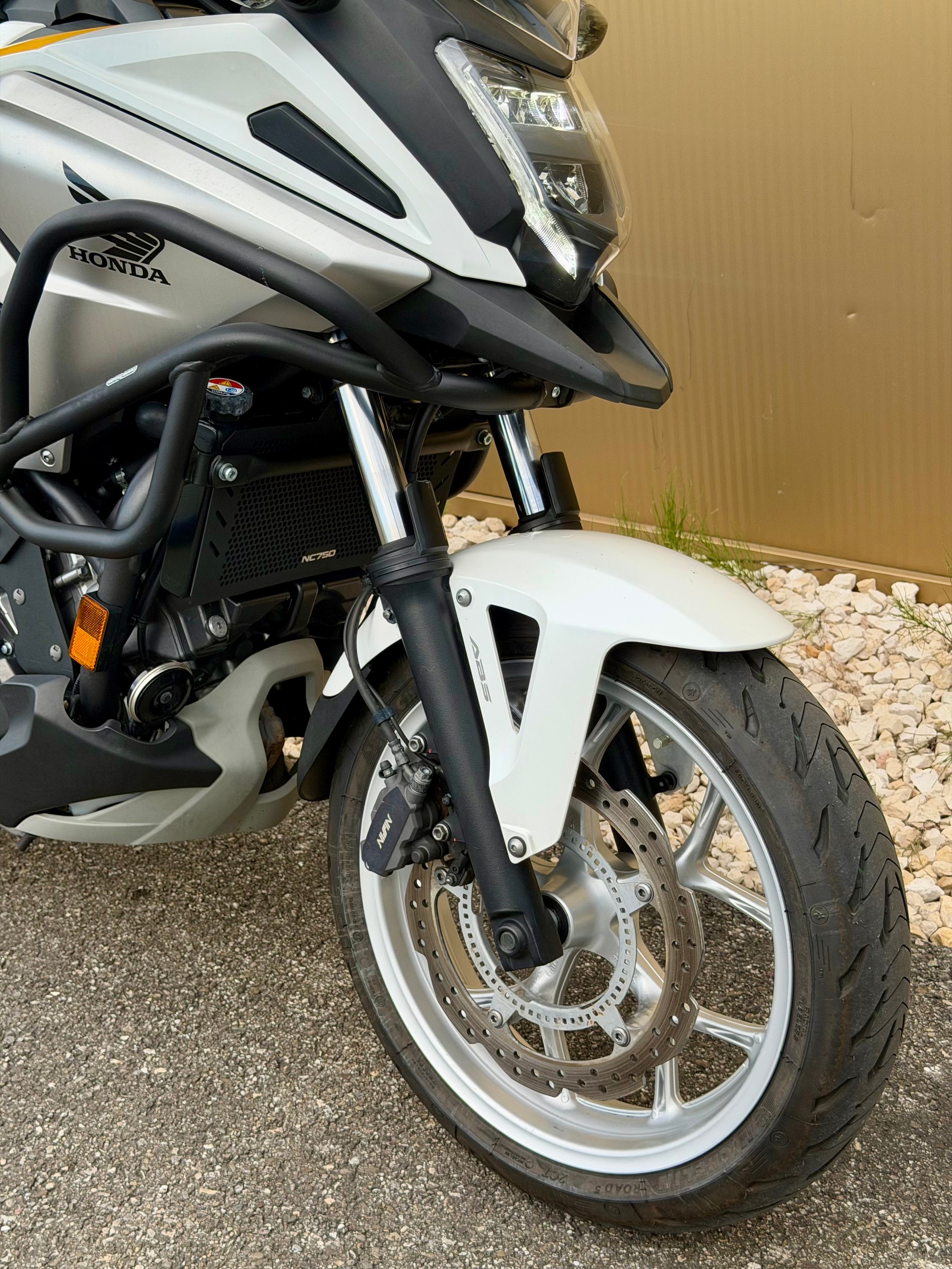 HONDA NC 750 XA ABS-image-1