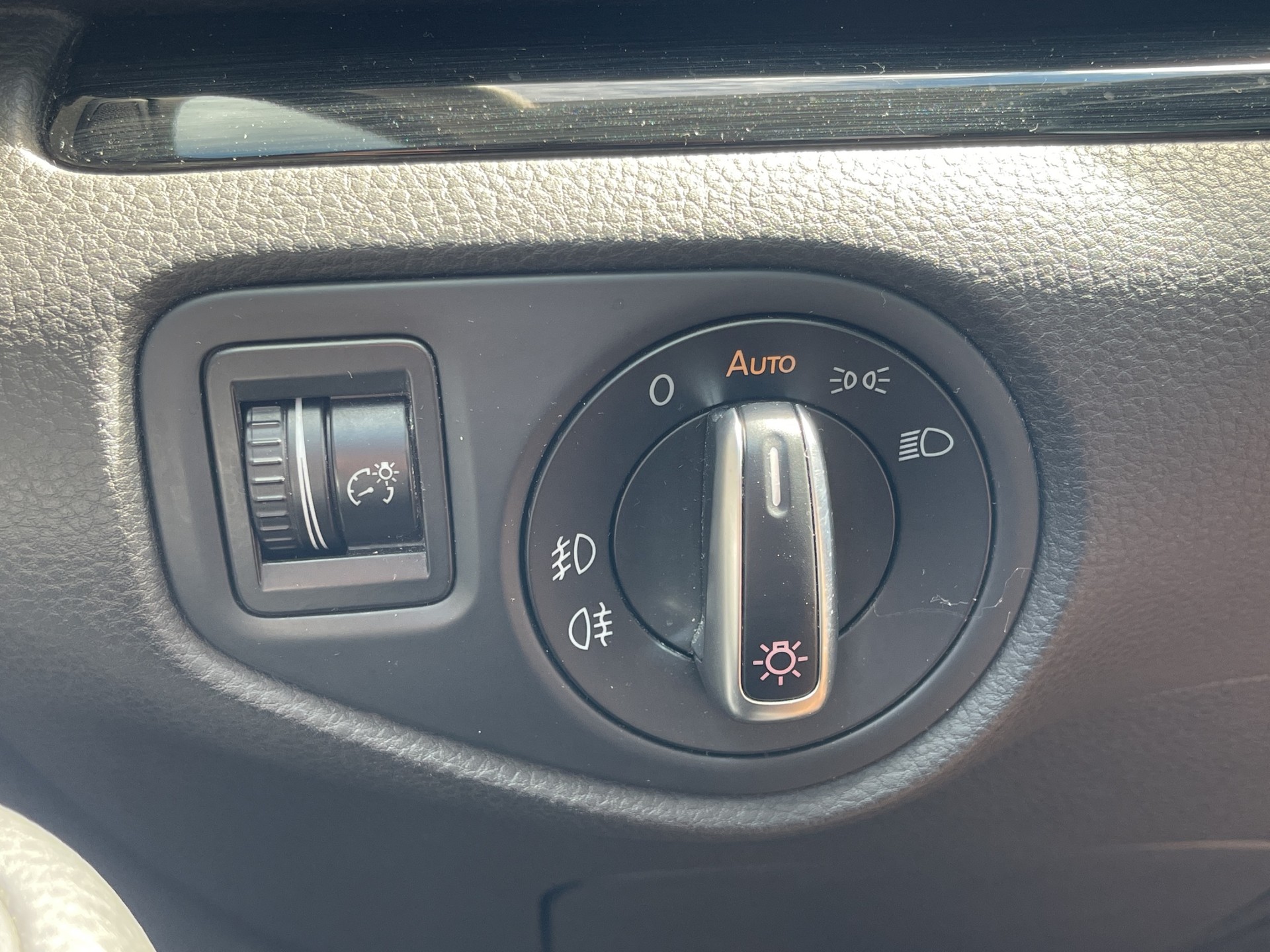 SEAT Alhambra 2.0 TDI 7 Plätzer-image-26