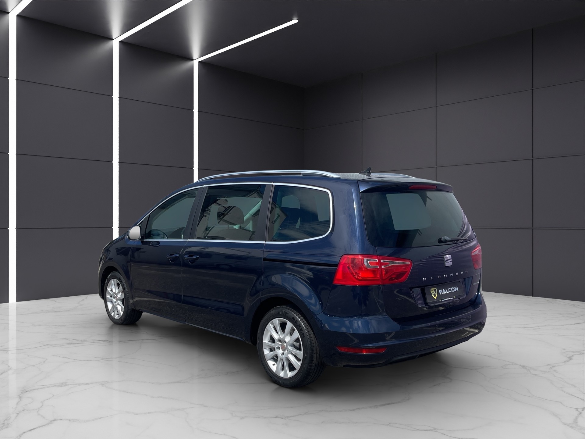 SEAT Alhambra 2.0 TDI 7 Plätzer-image-6