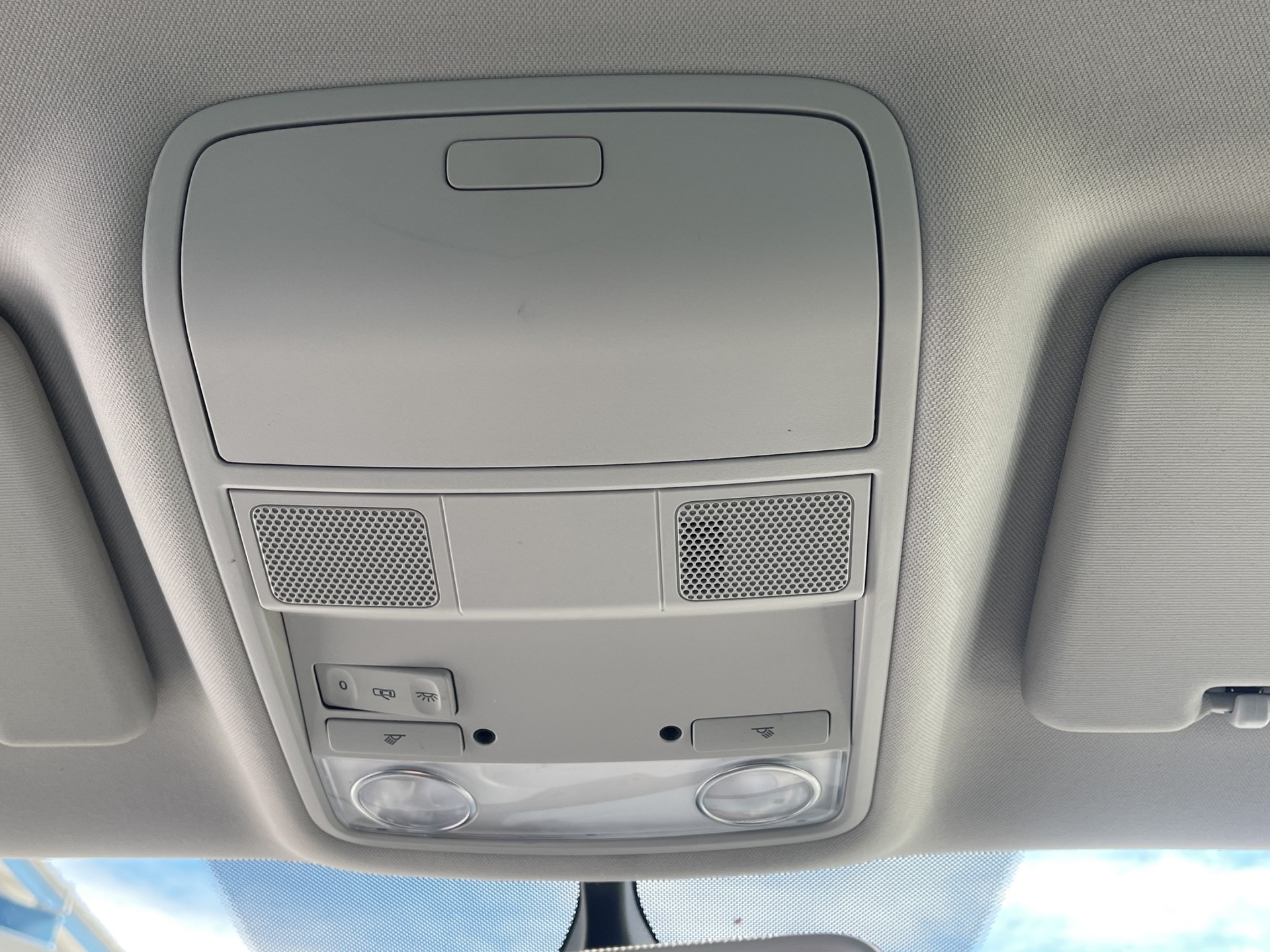 SEAT Alhambra 2.0 TDI 7 Plätzer-image-27