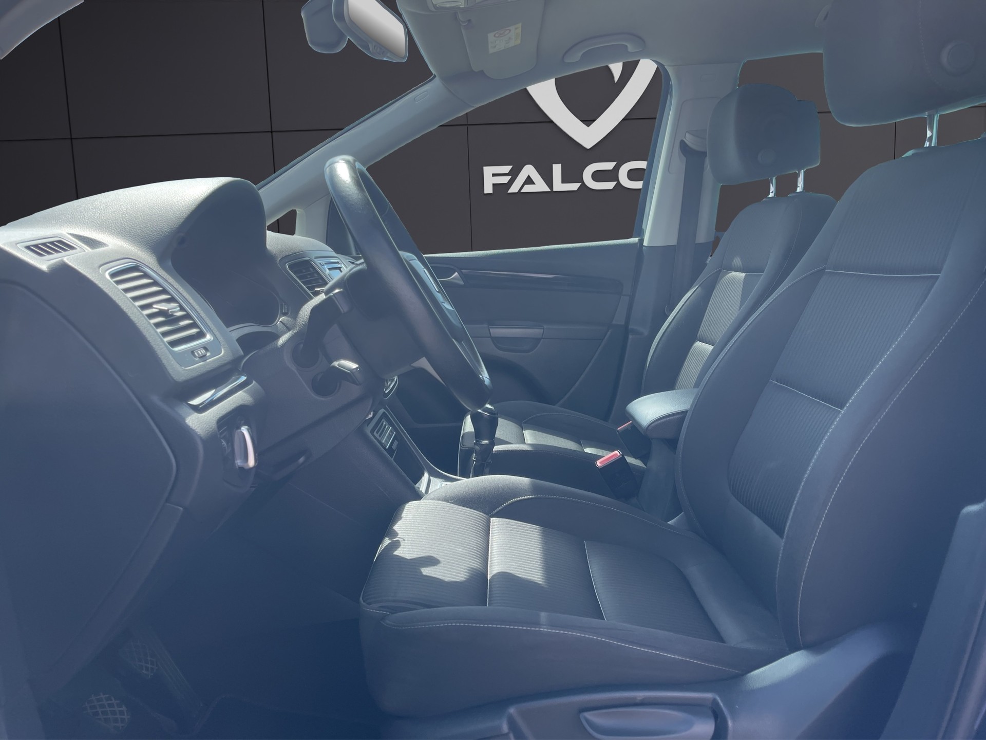 SEAT Alhambra 2.0 TDI 7 Plätzer-image-32